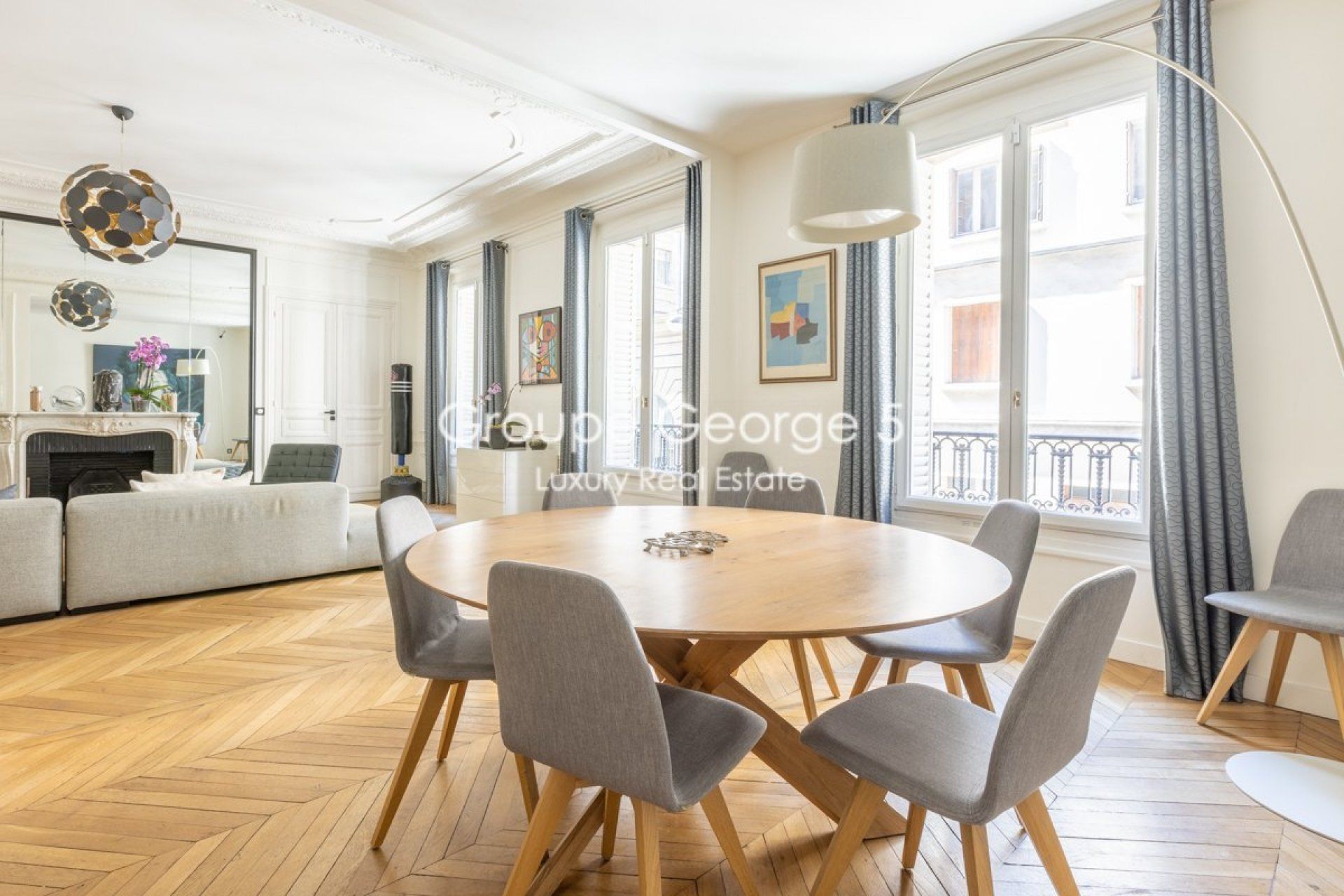 Condominium in Neuilly-sur-Seine, Ile-de-France 10931891