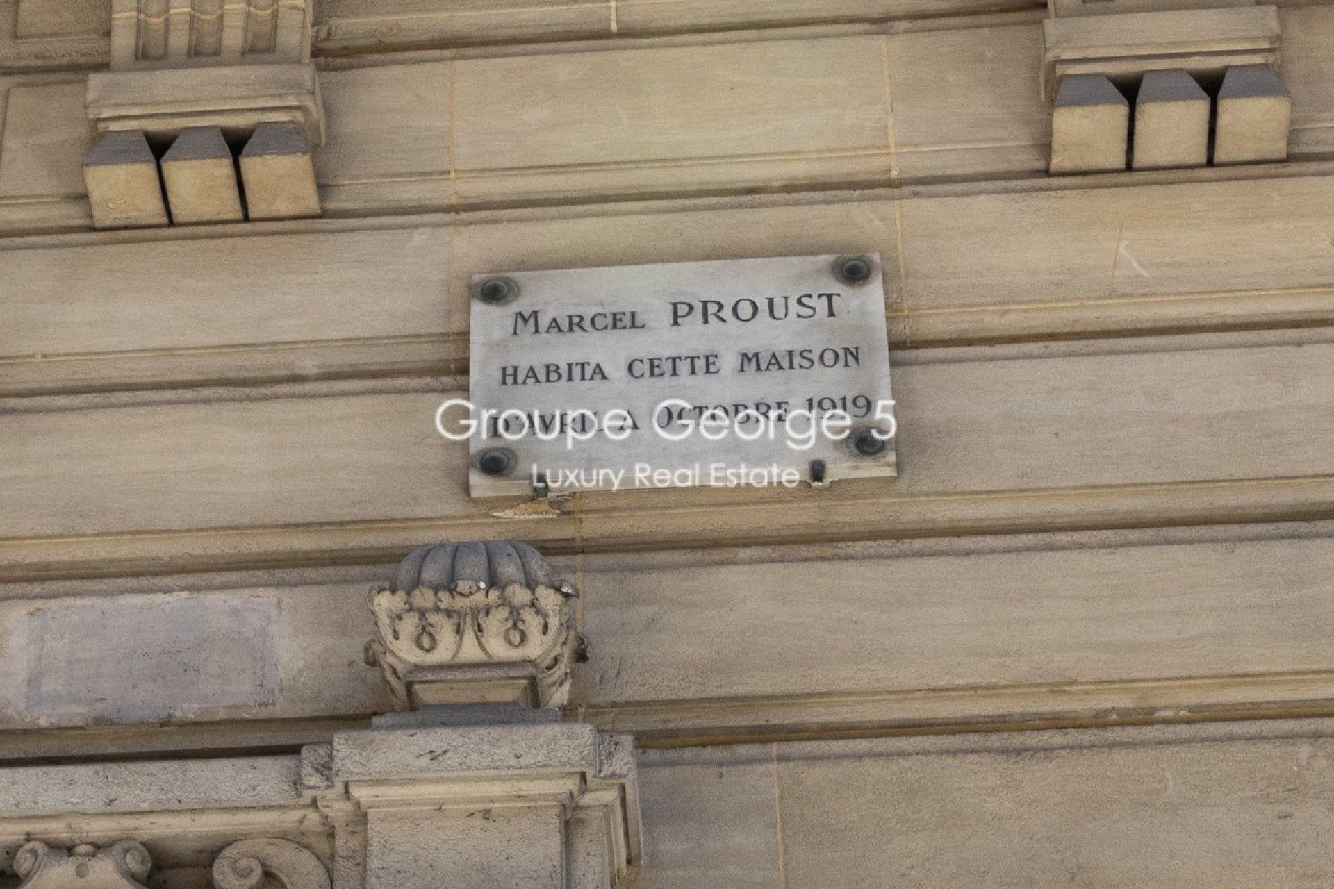 Condomínio no Paris, Île-de-France 10931891