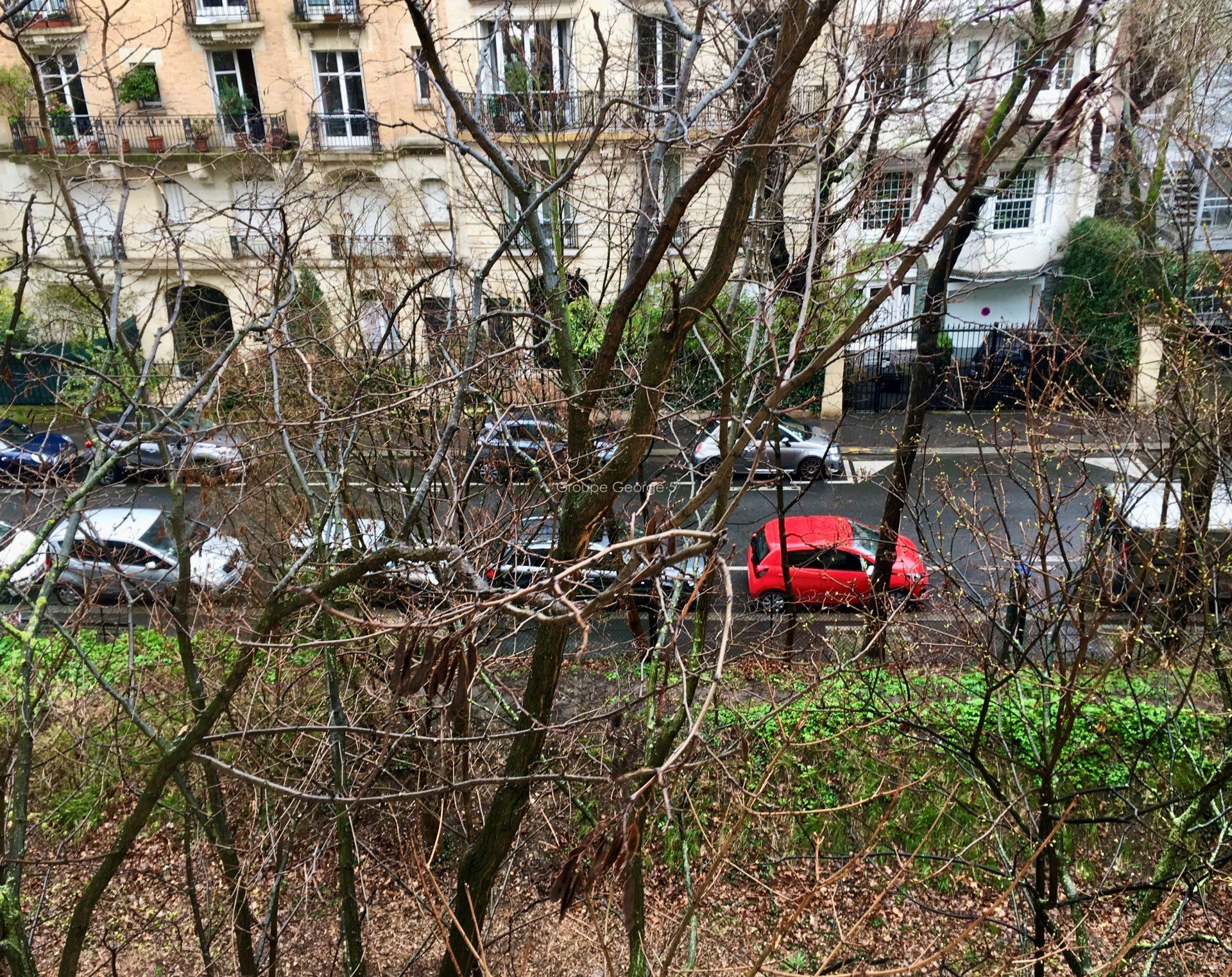 Osakehuoneisto sisään Paris, Île-de-France 10931966