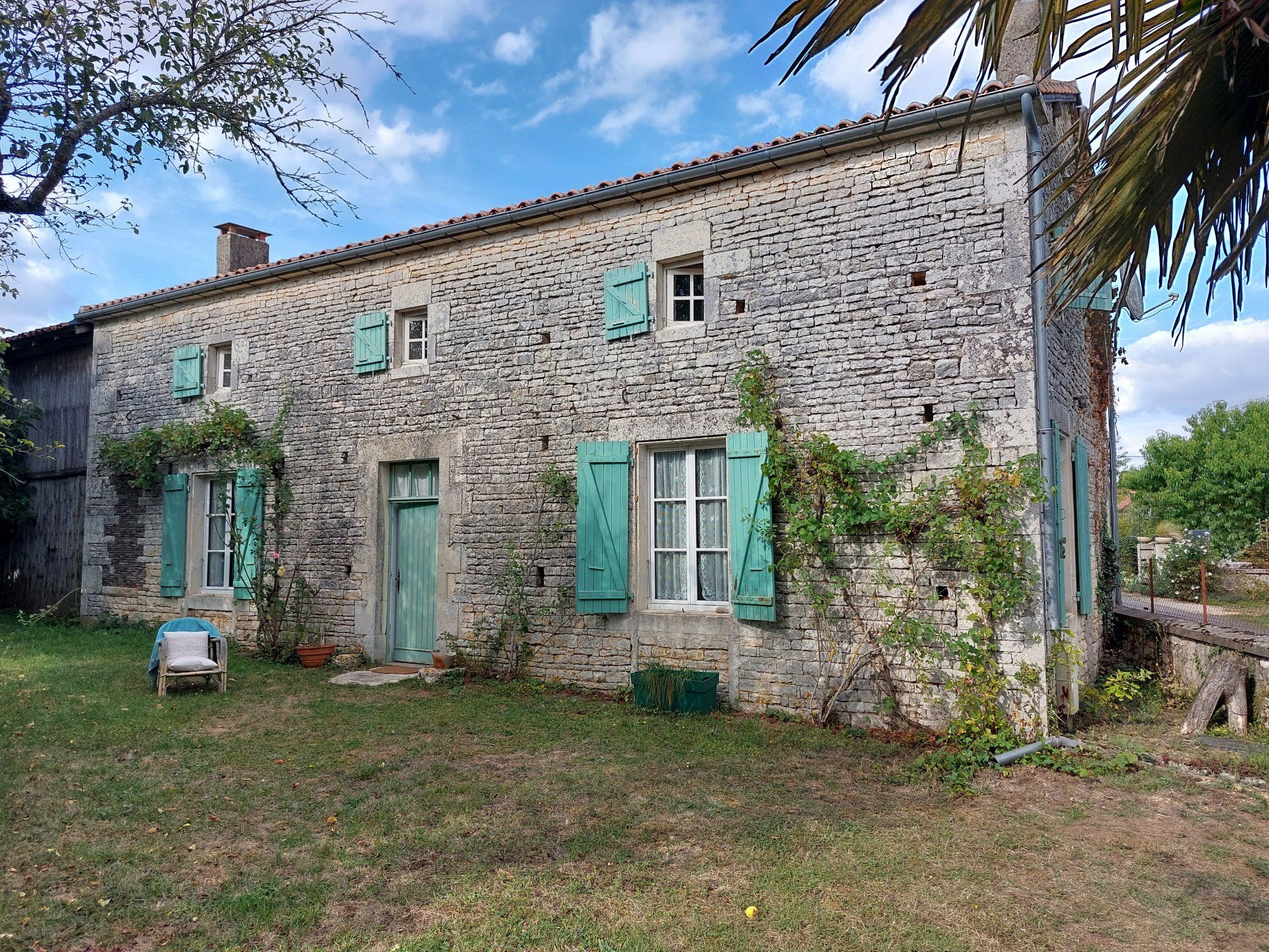 casa en Salles-de-Villefagnan, Nouvelle-Aquitaine 10932167