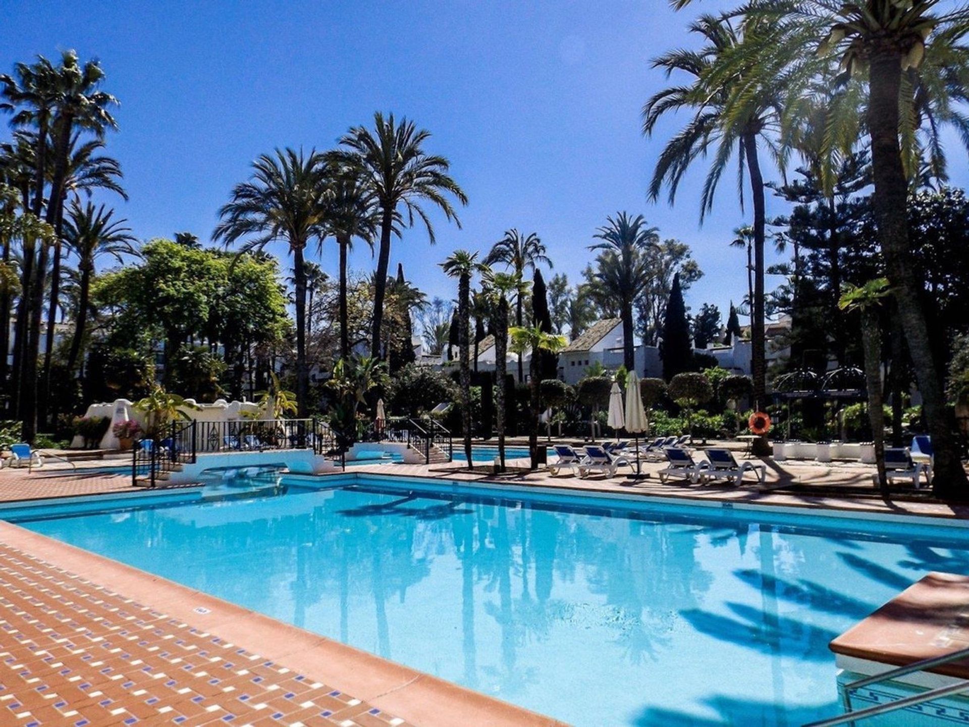 Квартира в Marbella, Andalusia 10932580