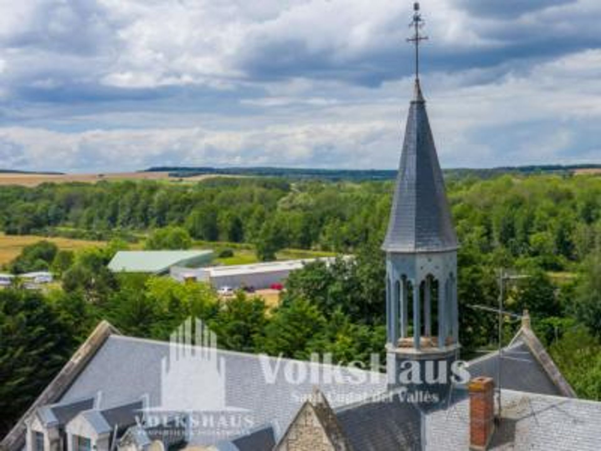 loger dans Coulanges sur Yonne, Bourgogne-Franche-Comté 10934283