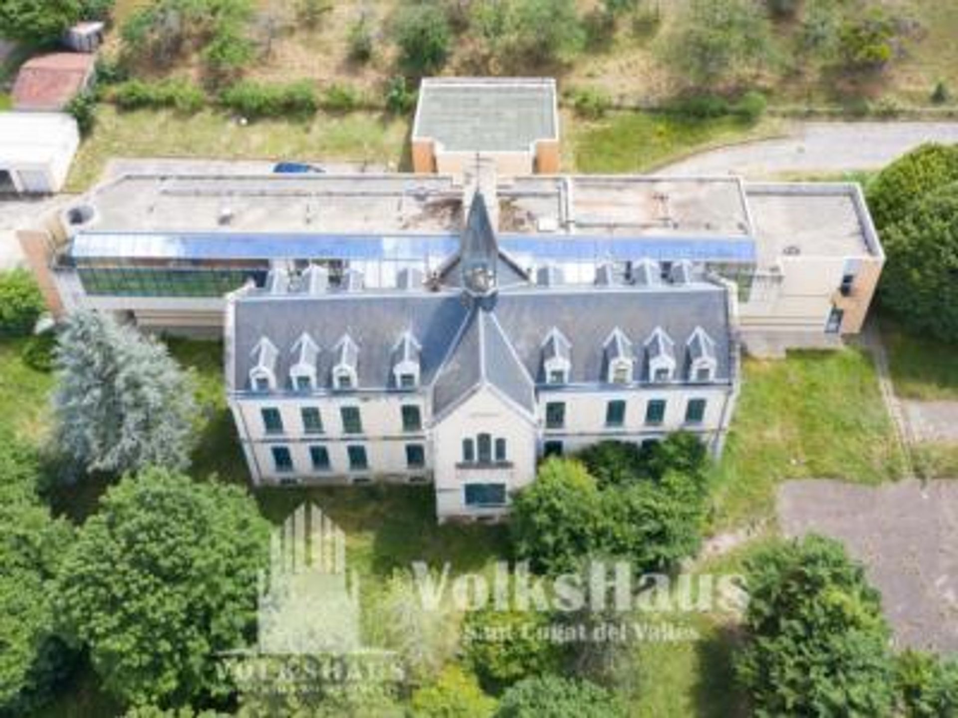 loger dans Coulanges-sur-Yonne, Bourgogne-Franche-Comté 10934283