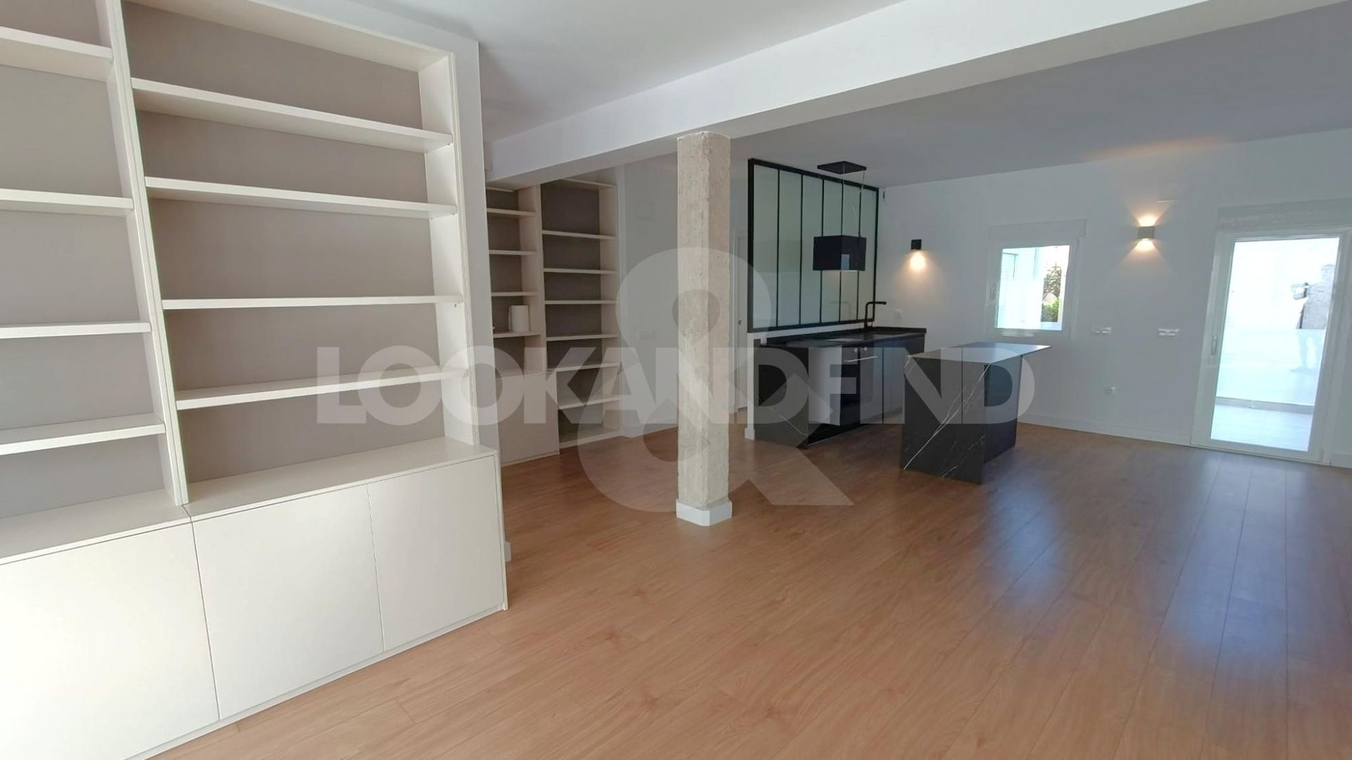 Condominium dans L'Eliana, Comunidad Valenciana 10937058