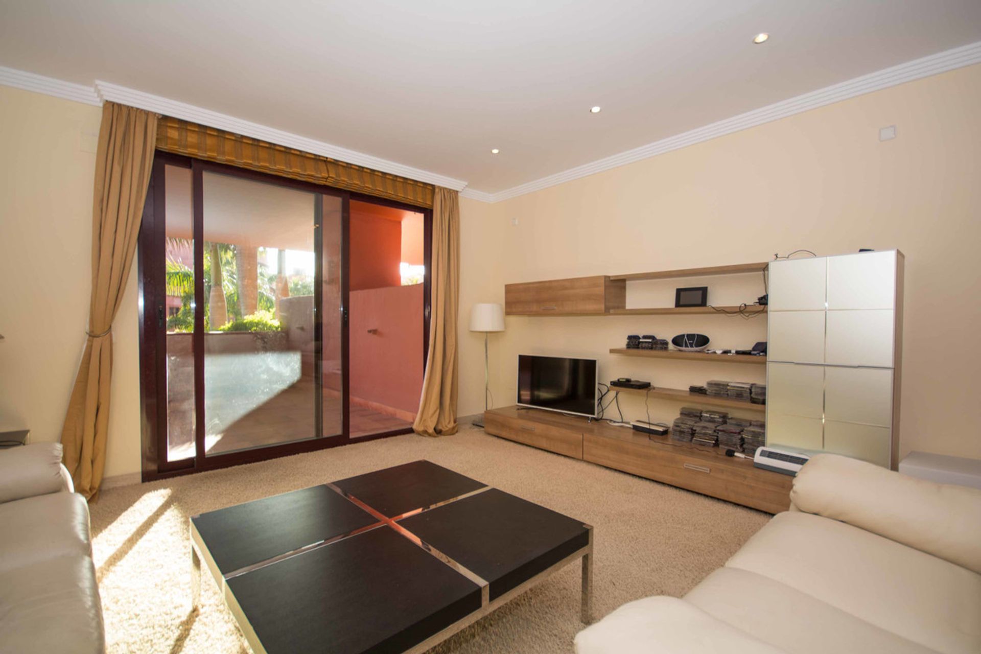 Condominium in San Pedro de Alcantara, Andalusia 10937085