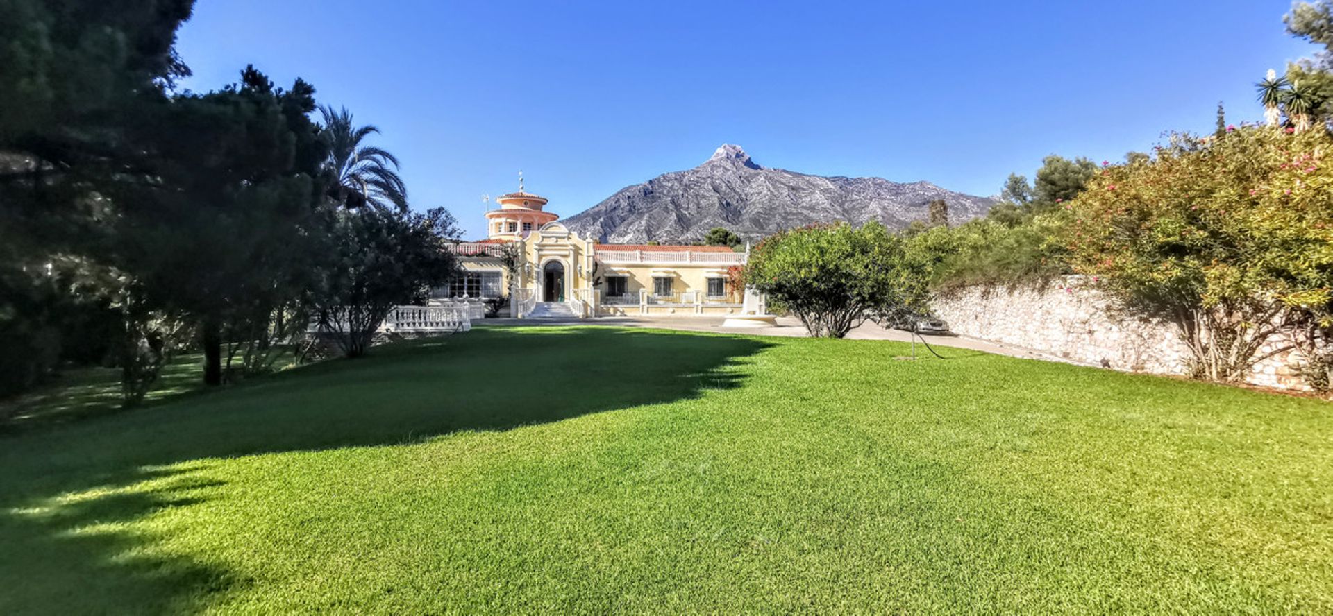 Residential in Marbella, Andalucía 10937394