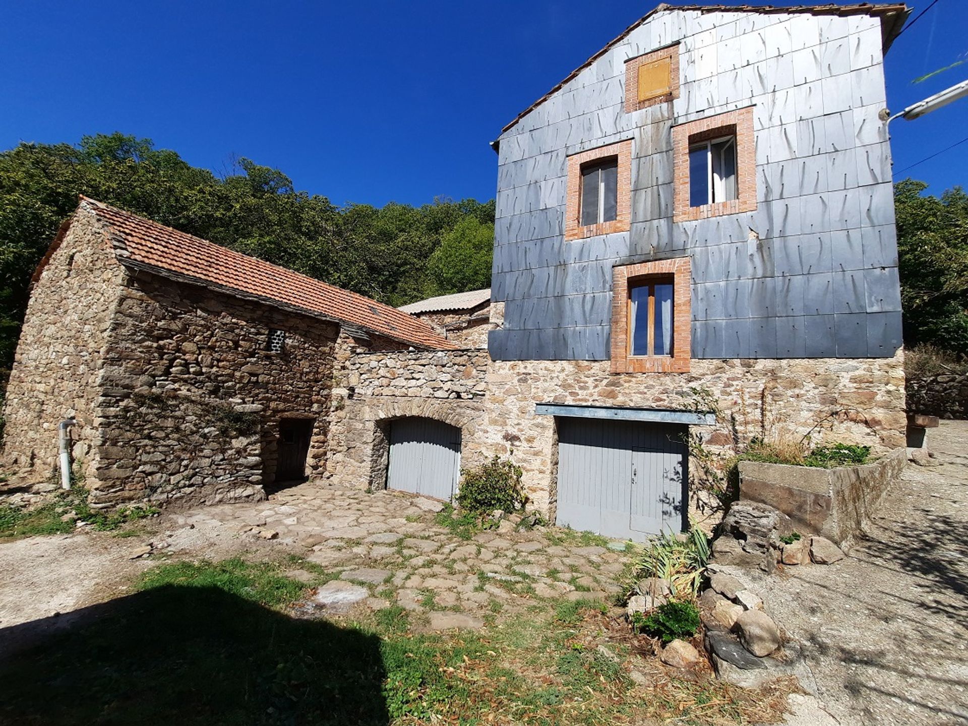 Hus i Olargues, Occitanie 10937906