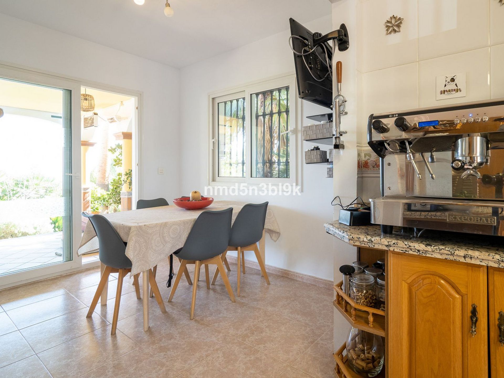 Casa nel Alhaurín de la Torre, Andalusia 10938570