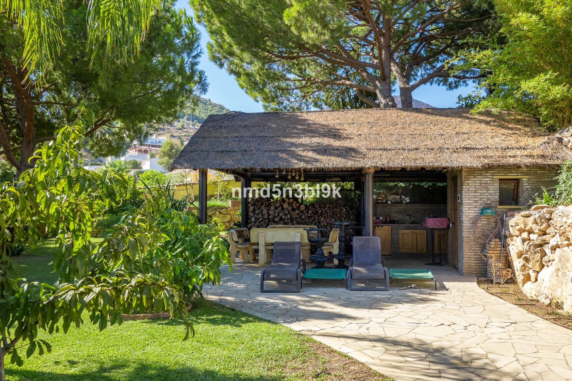 Casa nel Alhaurín de la Torre, Andalusia 10938570