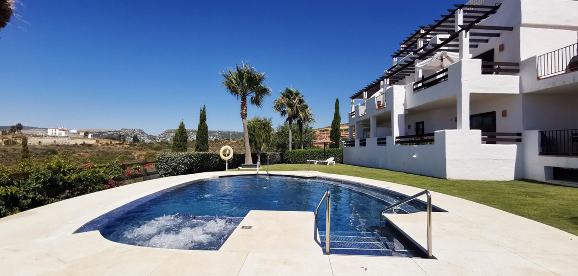 Condominio en Casares, Andalucía 10938646