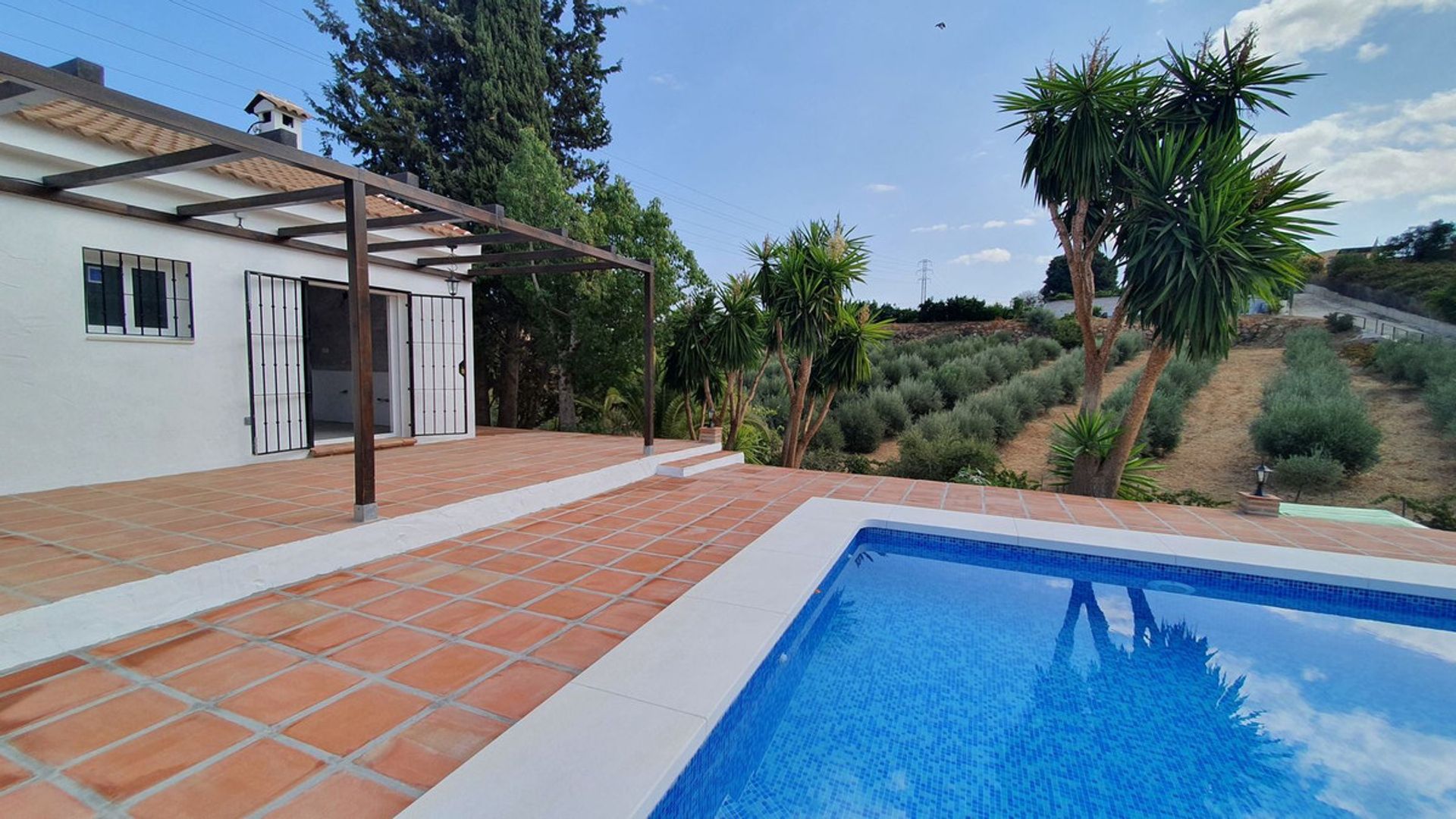 House in Alhaurín de la Torre, Andalusia 10938961