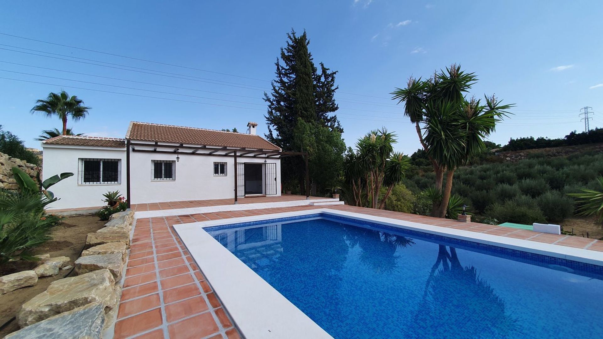 House in Alhaurín de la Torre, Andalusia 10938961