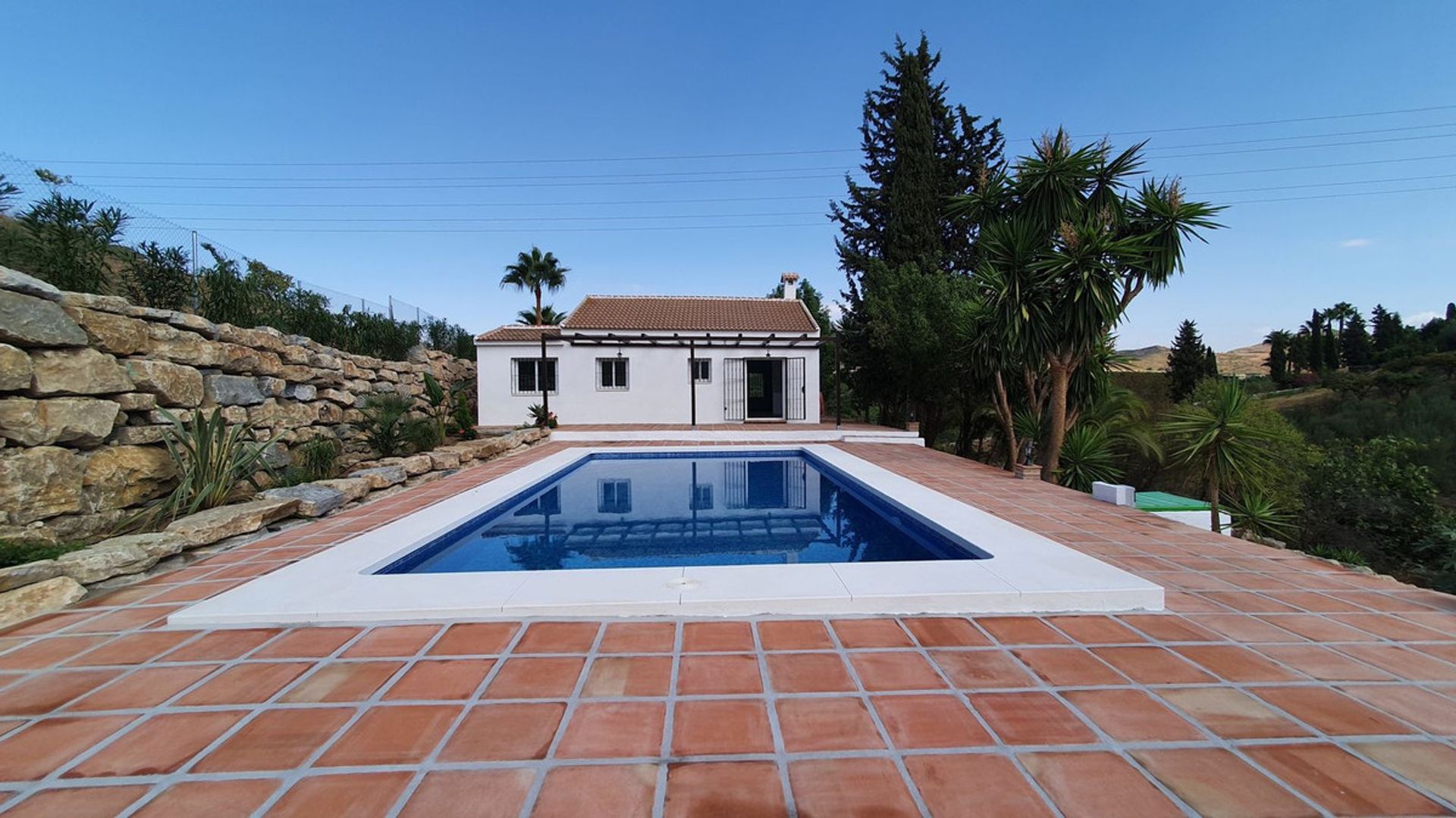 House in Alhaurín de la Torre, Andalusia 10938961