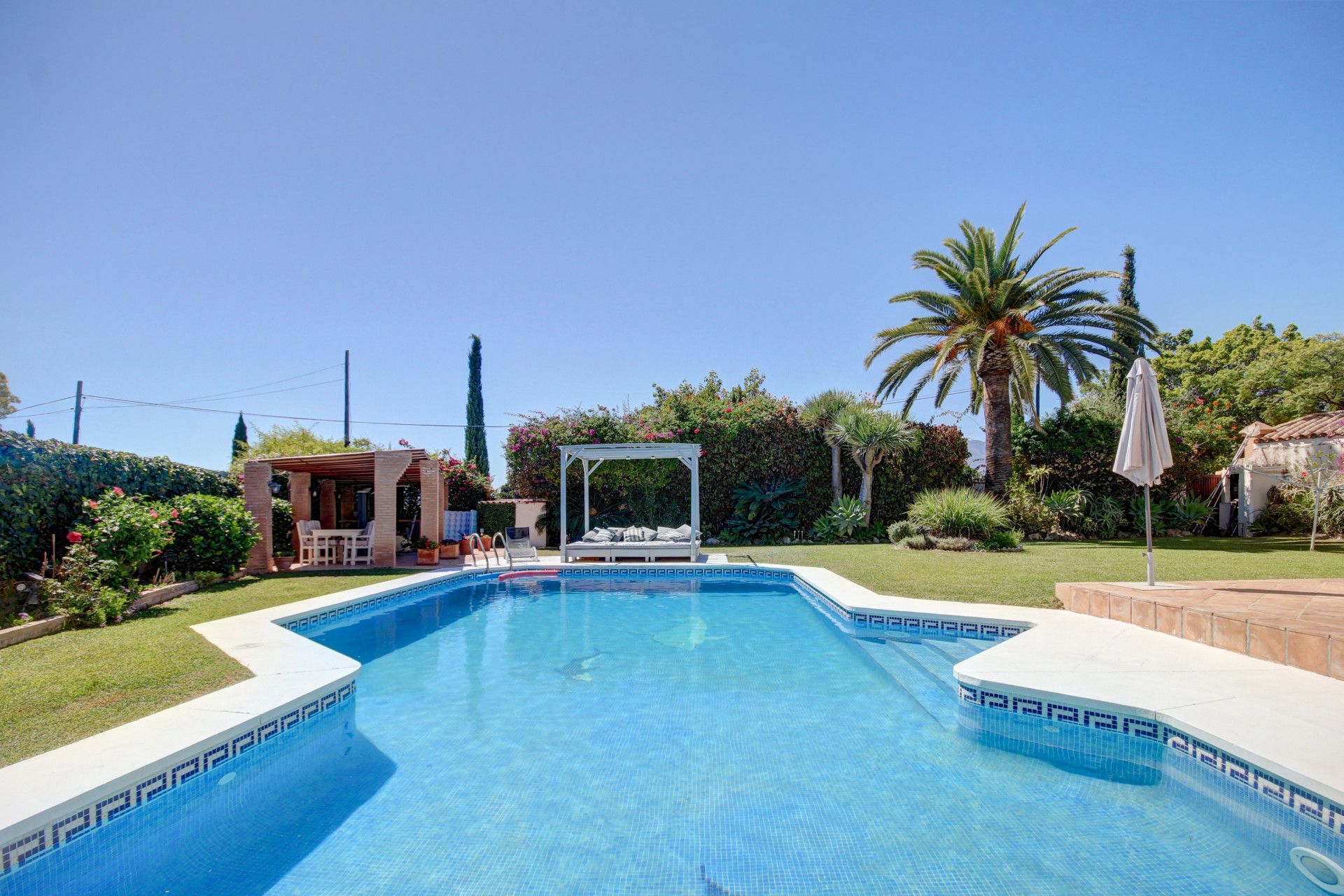 rumah dalam Estepona, Andalucía 10939405