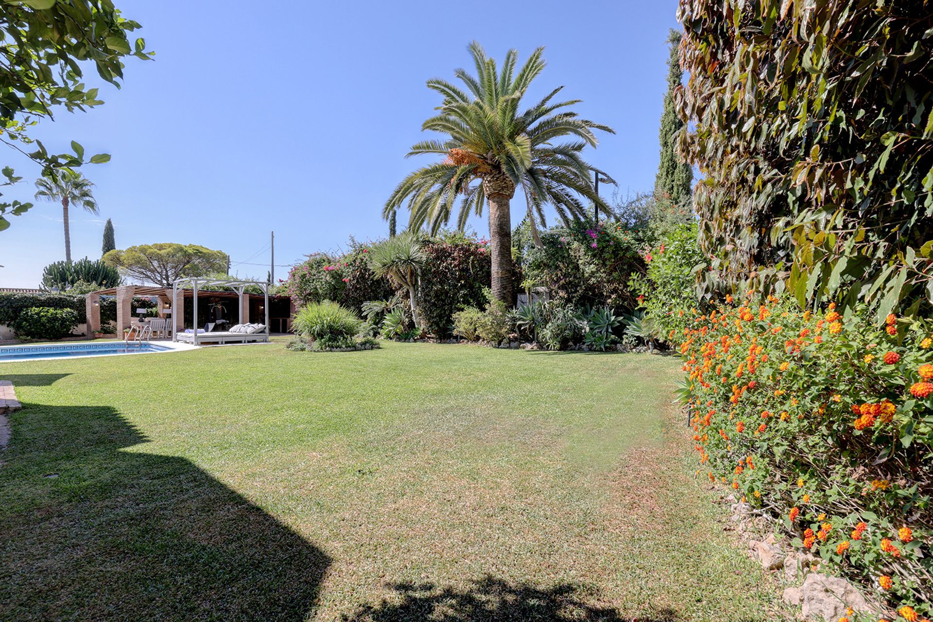 rumah dalam Estepona, Andalucía 10939405