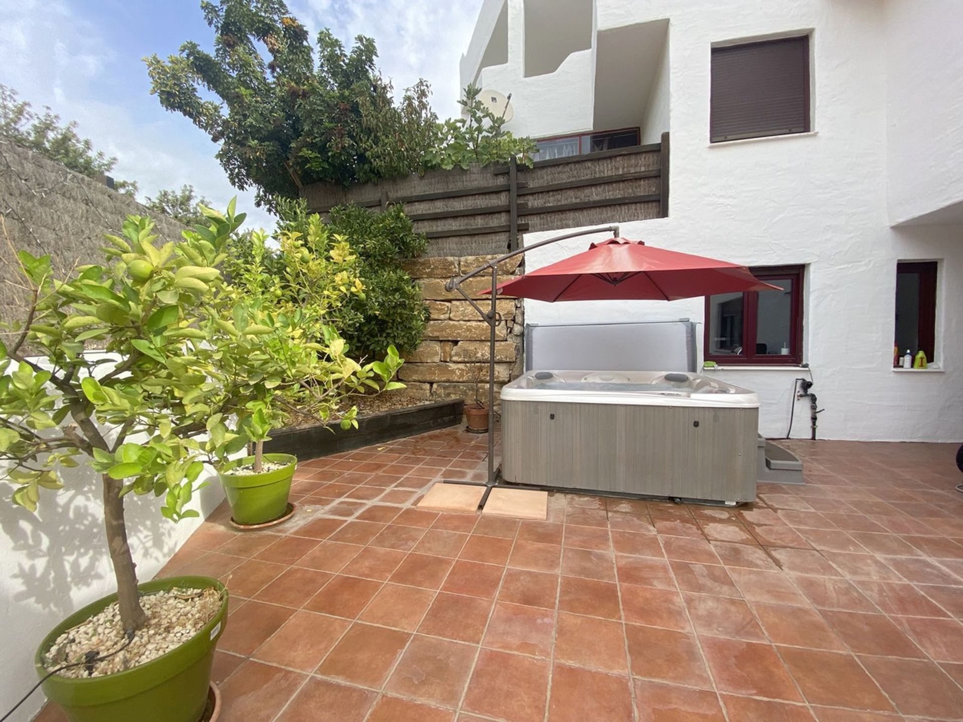 Condominium in Casares, Andalusië 10939770