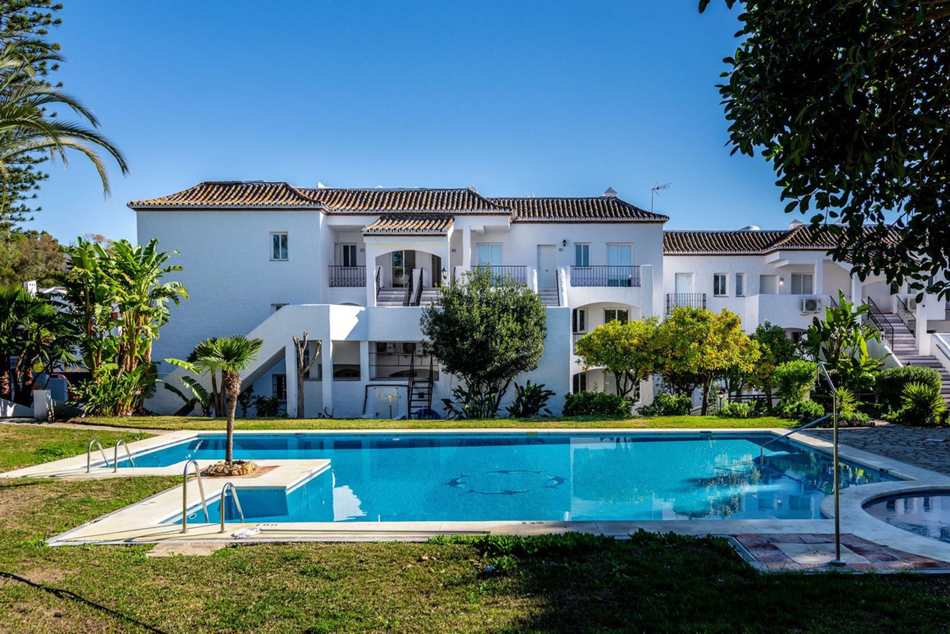 Земля в Marbella, Andalusia 10939891