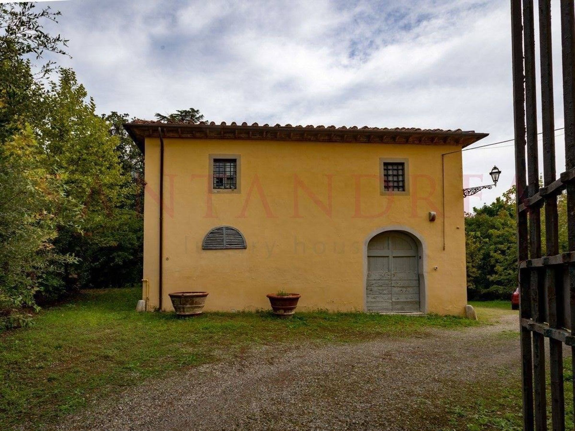 Hus i Crespina, Tuscany 10939929