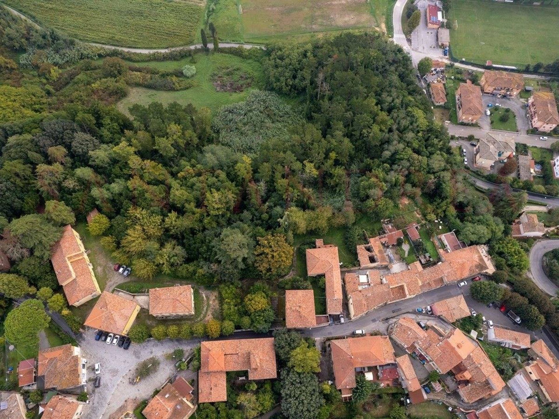 rumah dalam Crespina, Tuscany 10939929