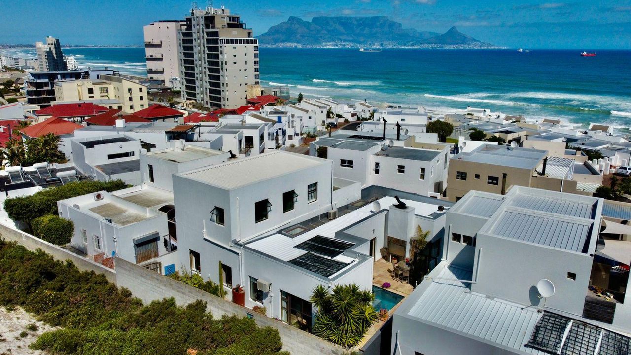 rumah dalam Cape Town, Western Cape 10940222