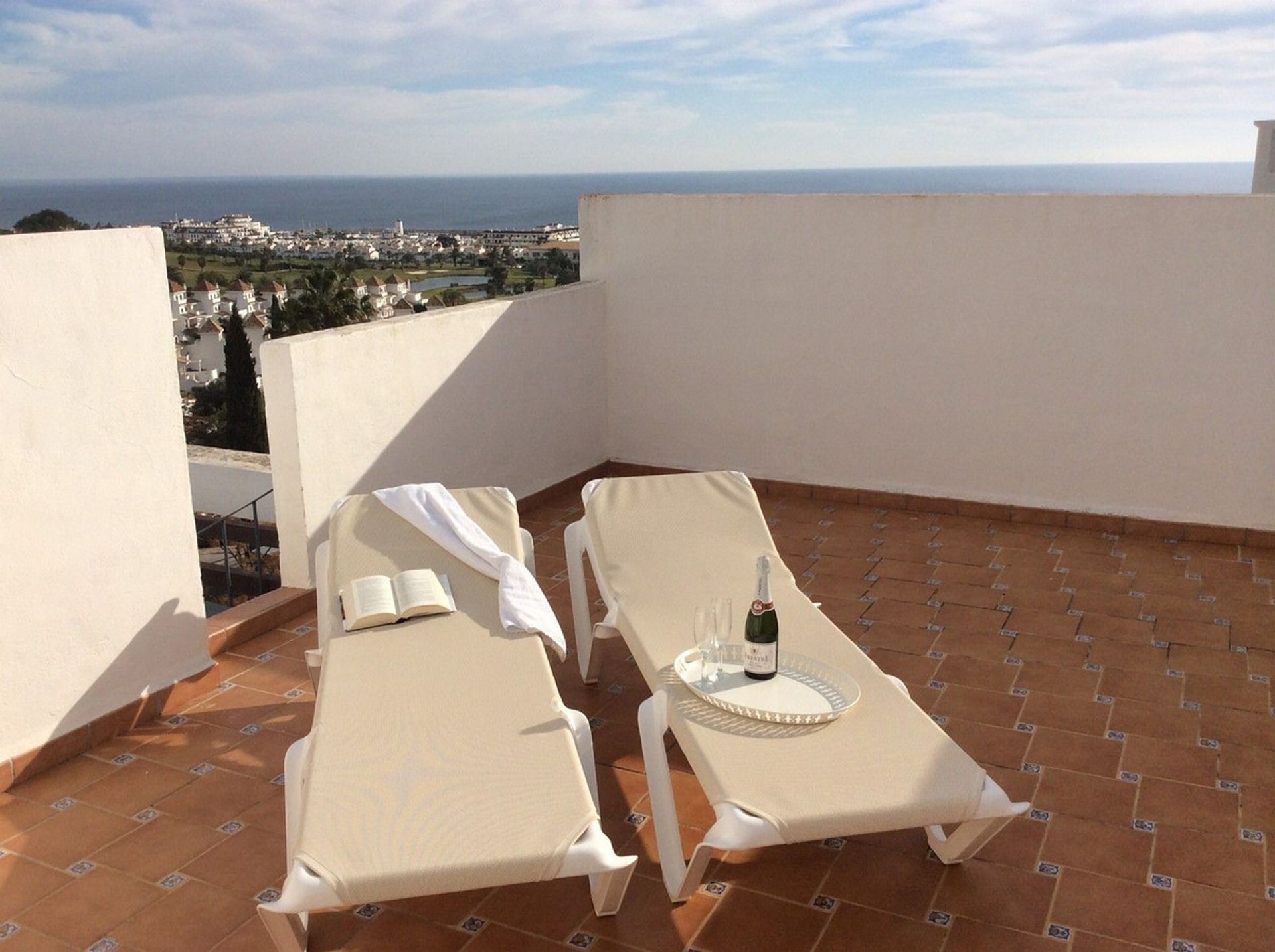 House in Castillo de Sabinillas, Andalusia 10940921