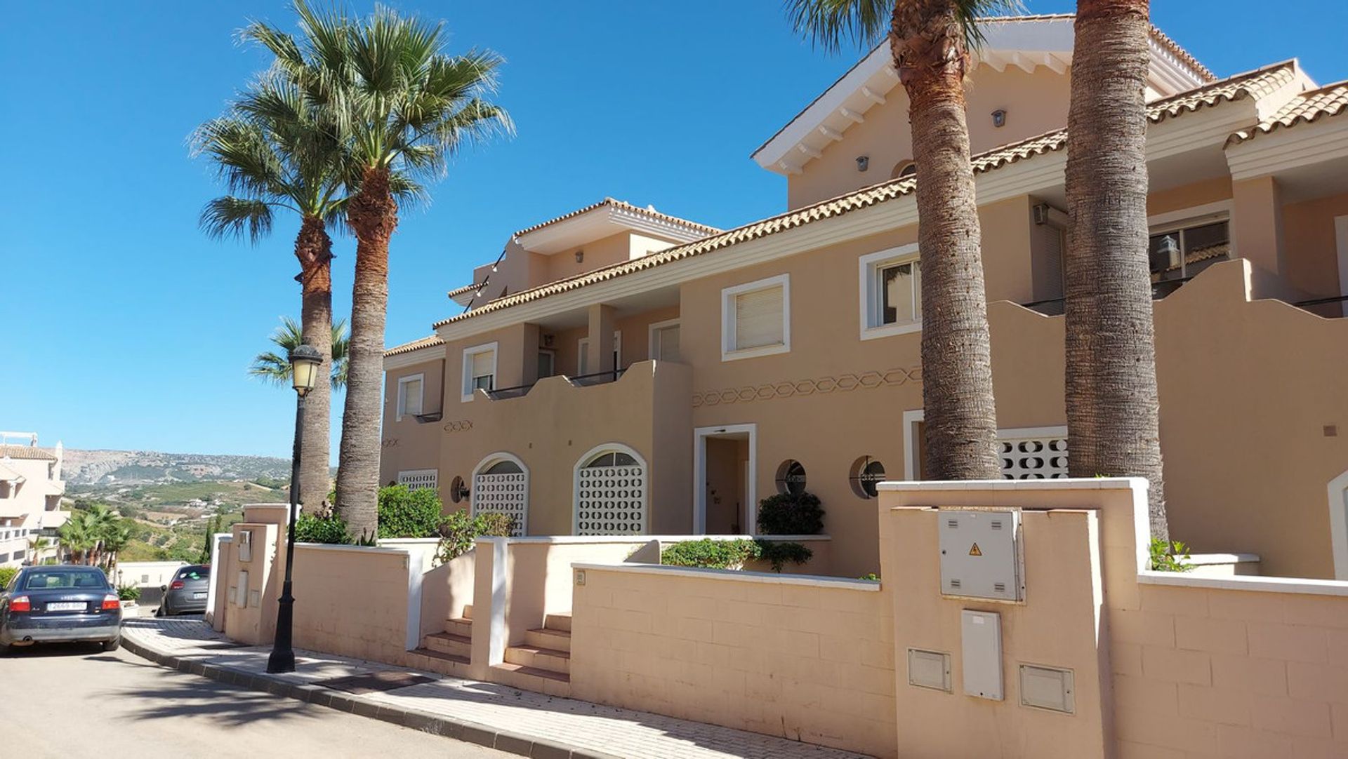 House in Castillo de Sabinillas, Andalusia 10941088