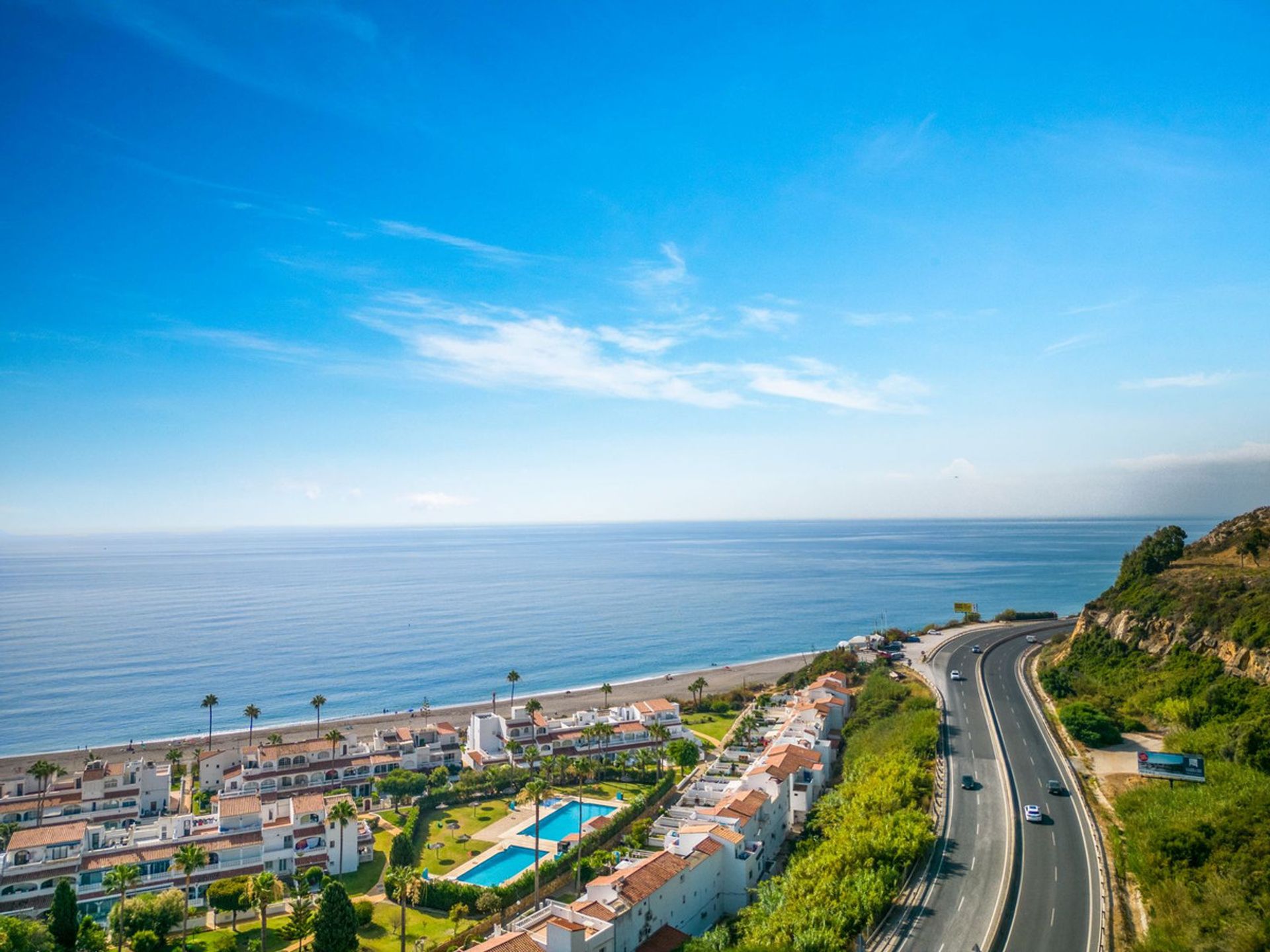 Huis in Puerto de la Duquesa, Andalusia 10941104