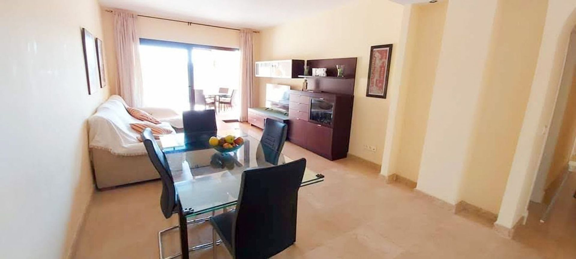 Condominium in Puerto de la Duquesa, Andalusia 10941477