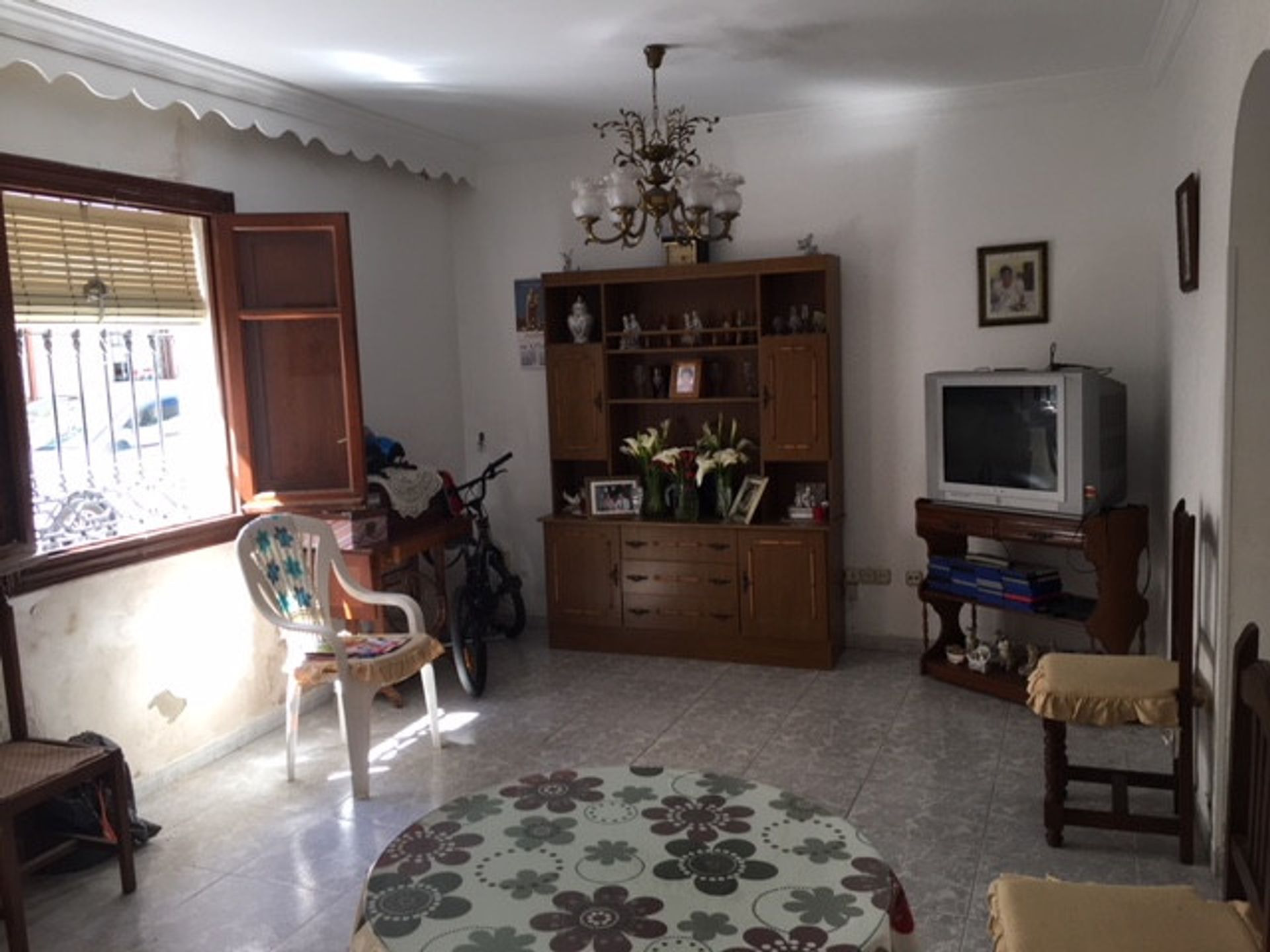 rumah dalam Estepona, Andalusia 10941859