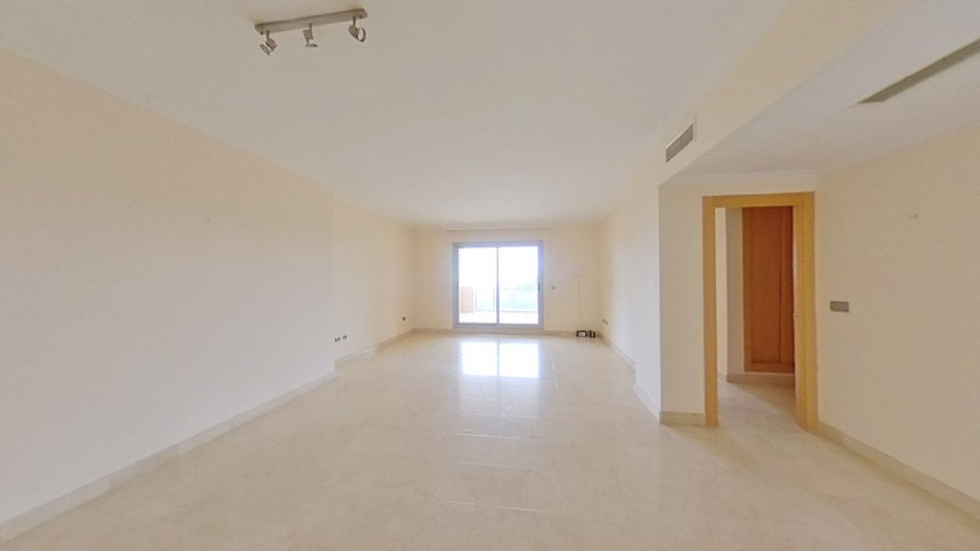 Condominio en Estepona, Andalusia 10942465