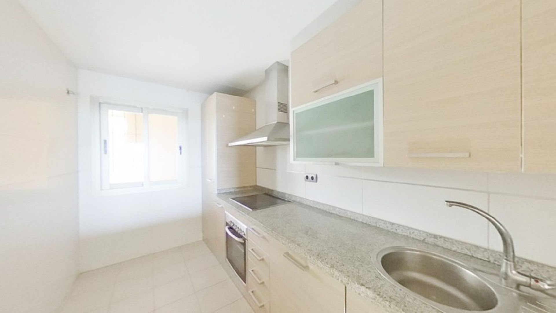 Condominio en Estepona, Andalusia 10942465