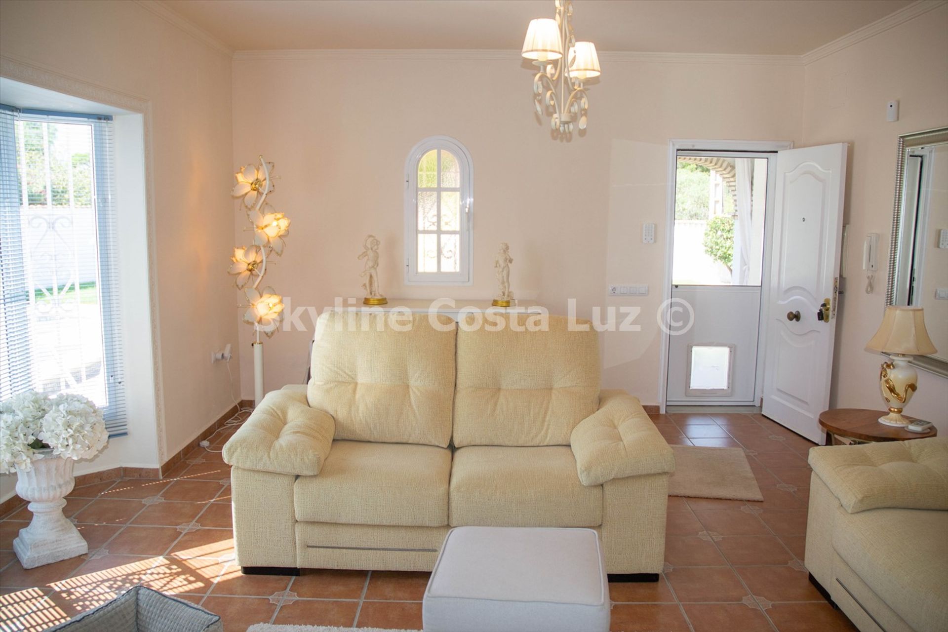 Casa nel Chiclana de la Frontera, Andalucía 10943187