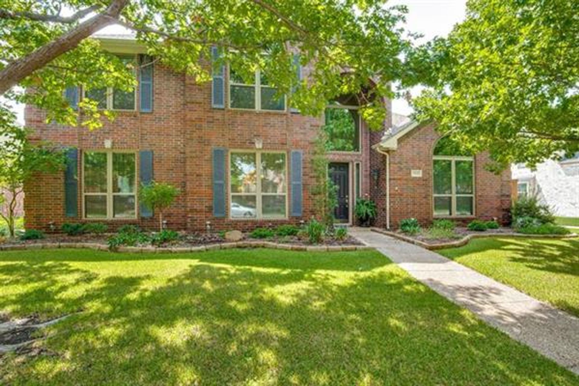 Hus i Plano, Texas 10943264