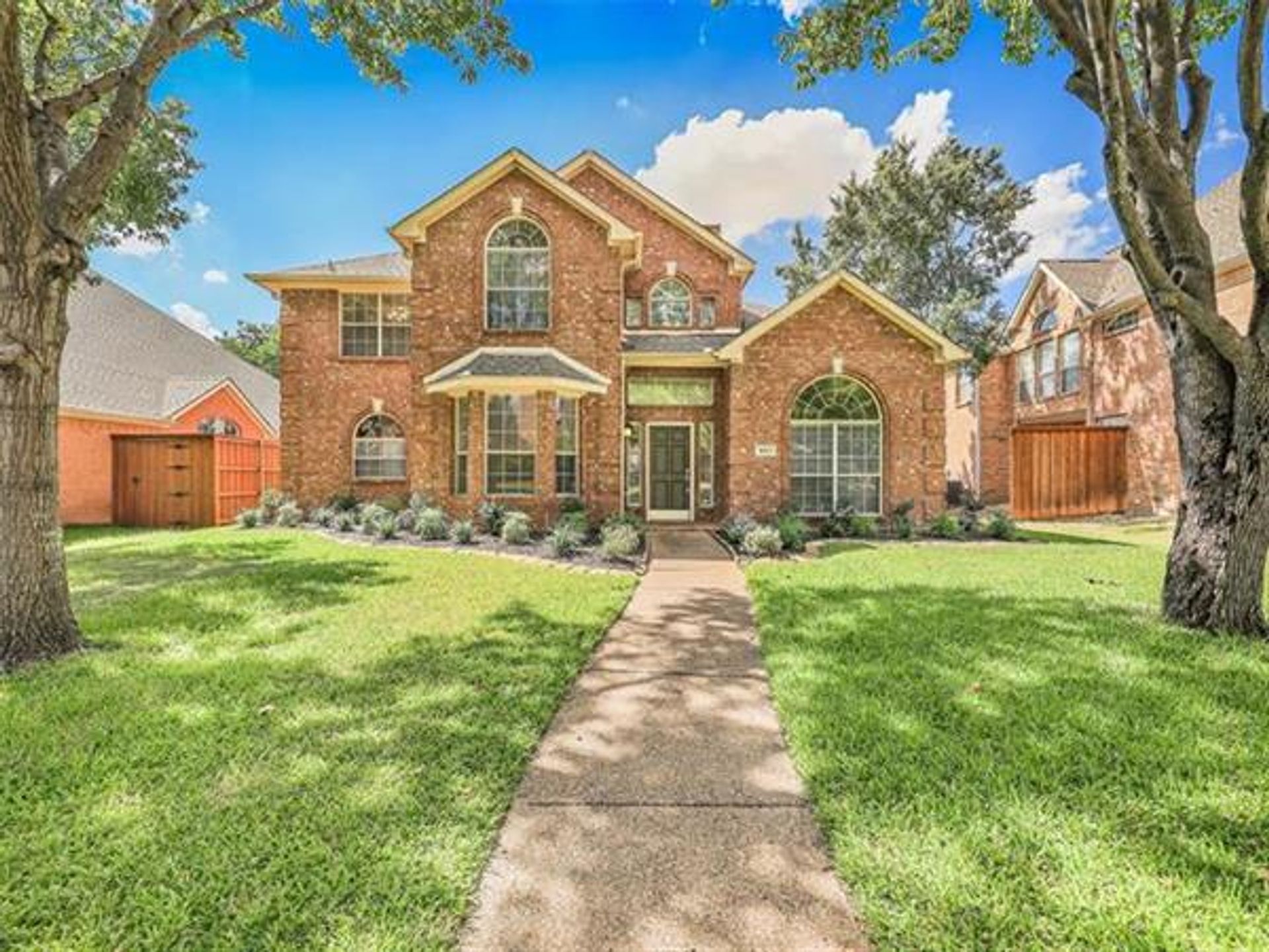 rumah dalam Plano, Texas 10943400