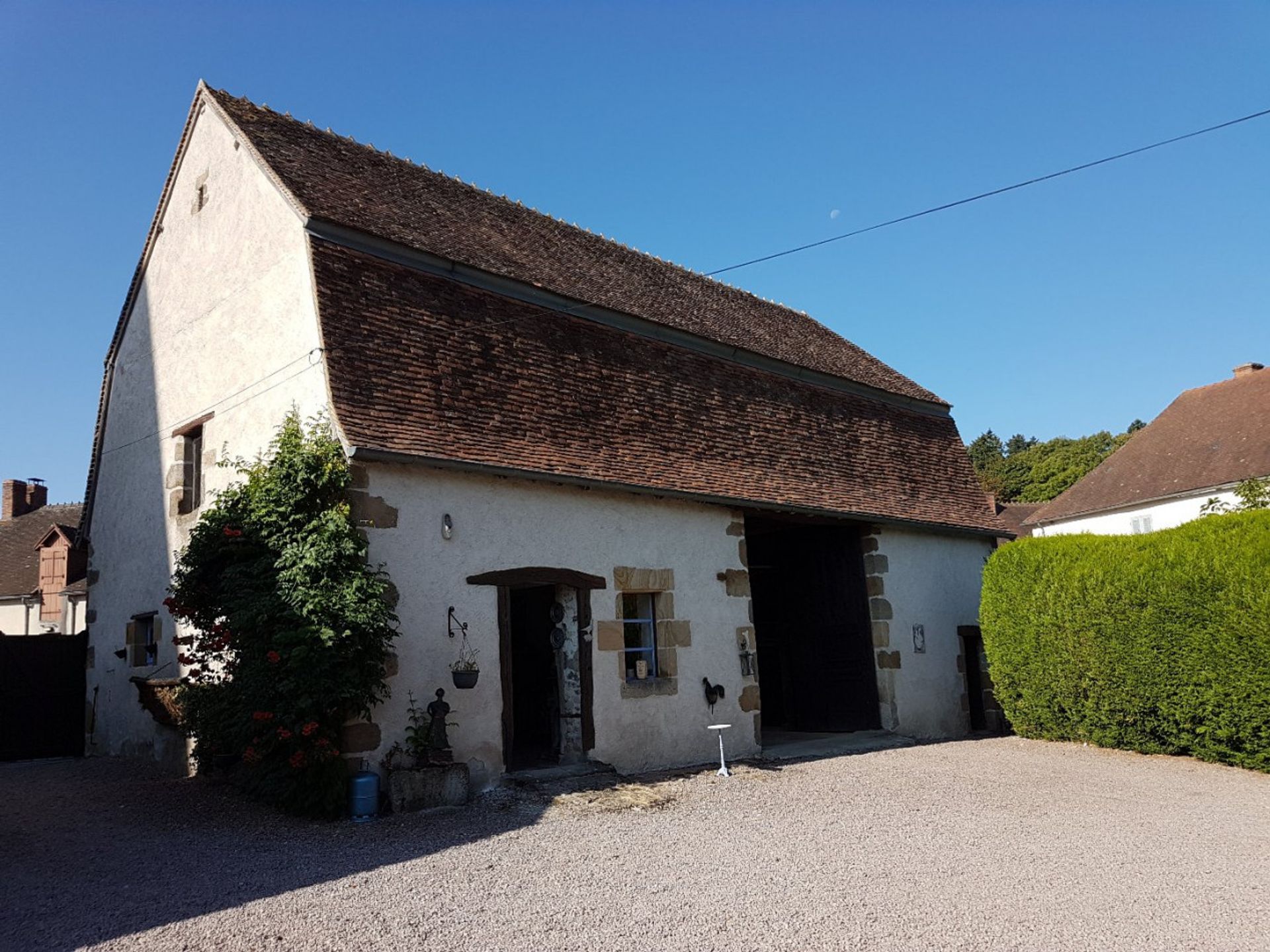 Annen i Theneuille, Auvergne-Rhône-Alpes 10943501