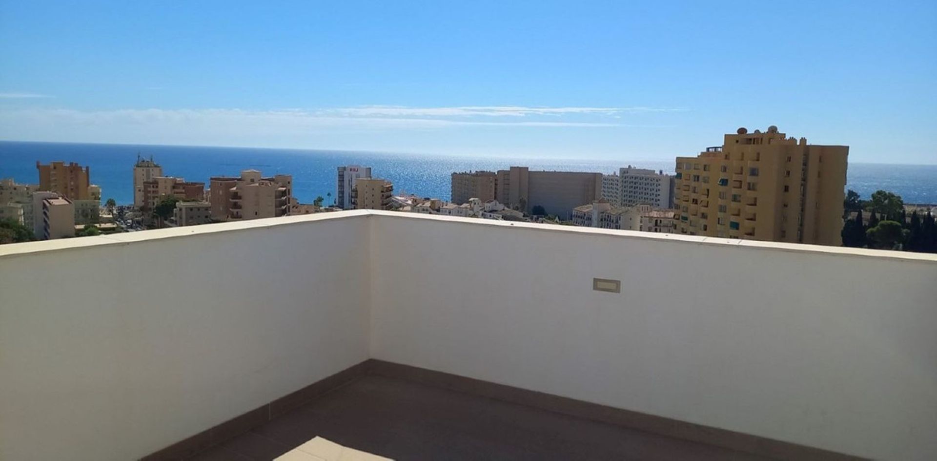 Condominio en Torremolinos, Andalucía 10944066