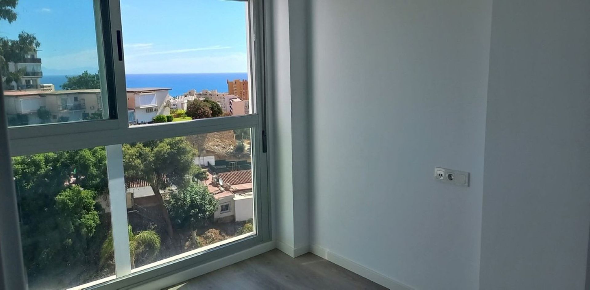 Condominio en Torremolinos, Andalucía 10944066