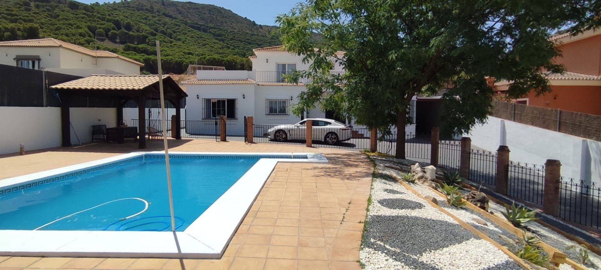 House in Alhaurín de la Torre, Andalusia 10944182