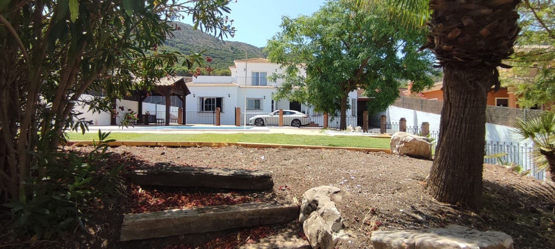 House in Alhaurín de la Torre, Andalusia 10944182