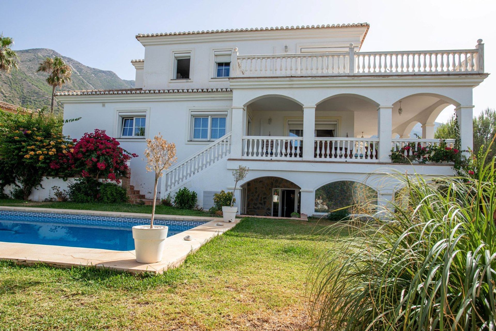 Casa nel Alhaurin el Grande, Andalusia 10944394