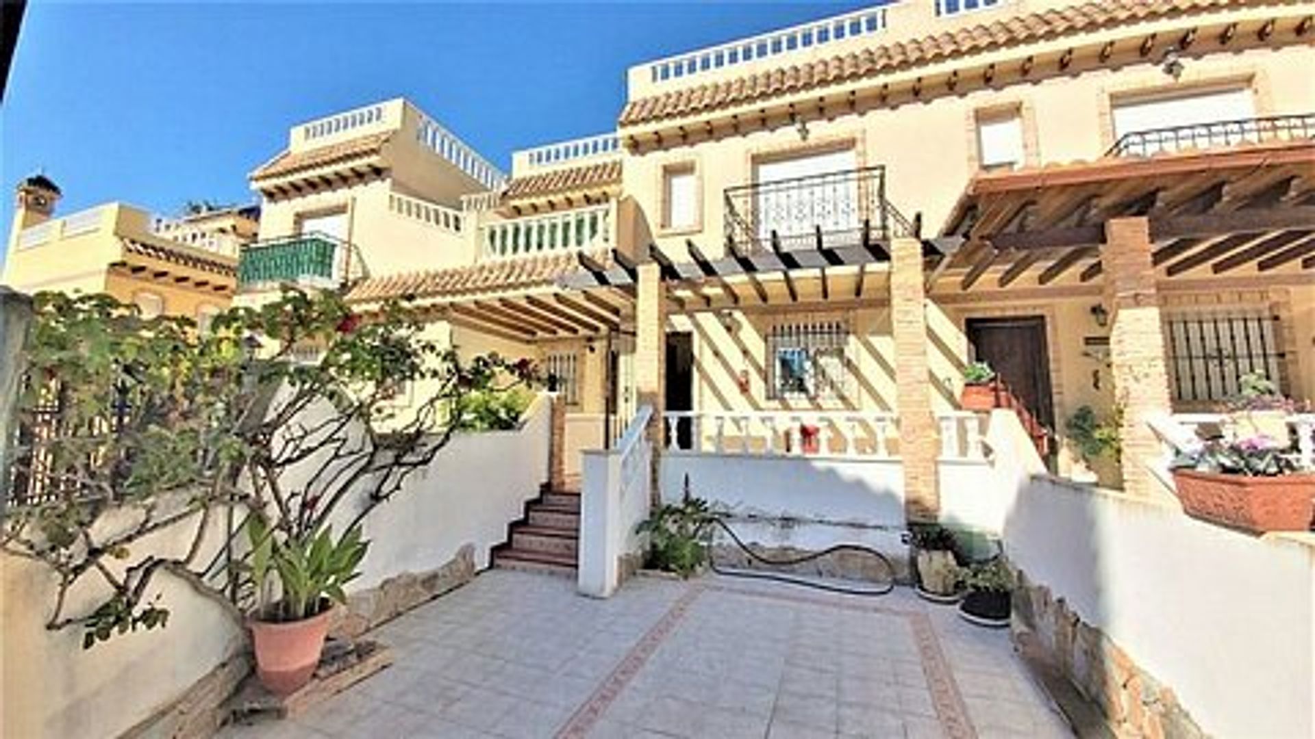 rumah dalam Campoamor, Valencia 10944545