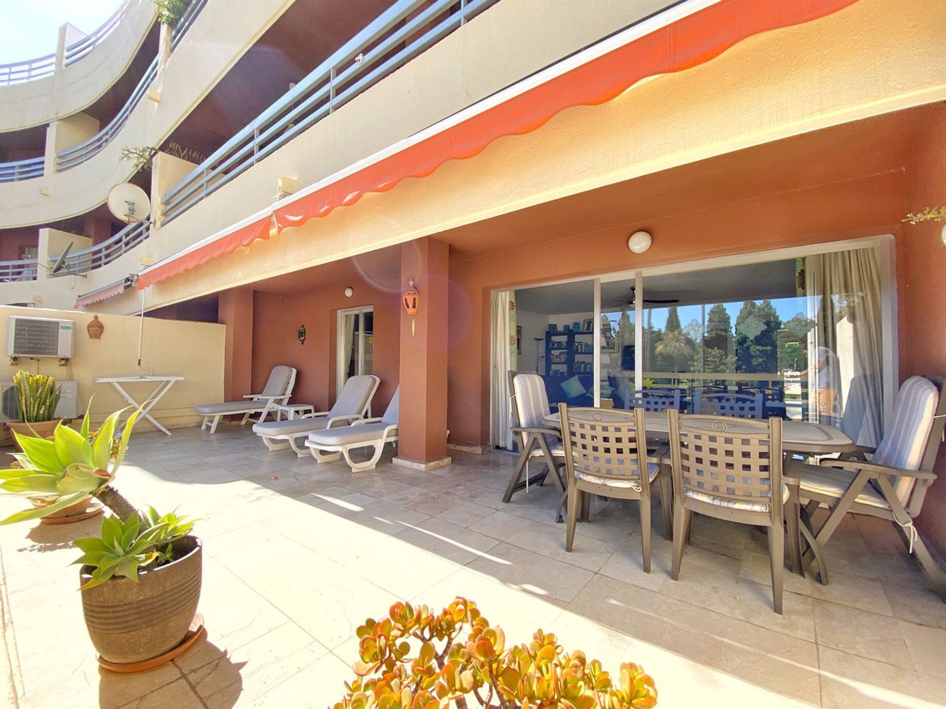 Condominio en Marbella, Andalusia 10944555