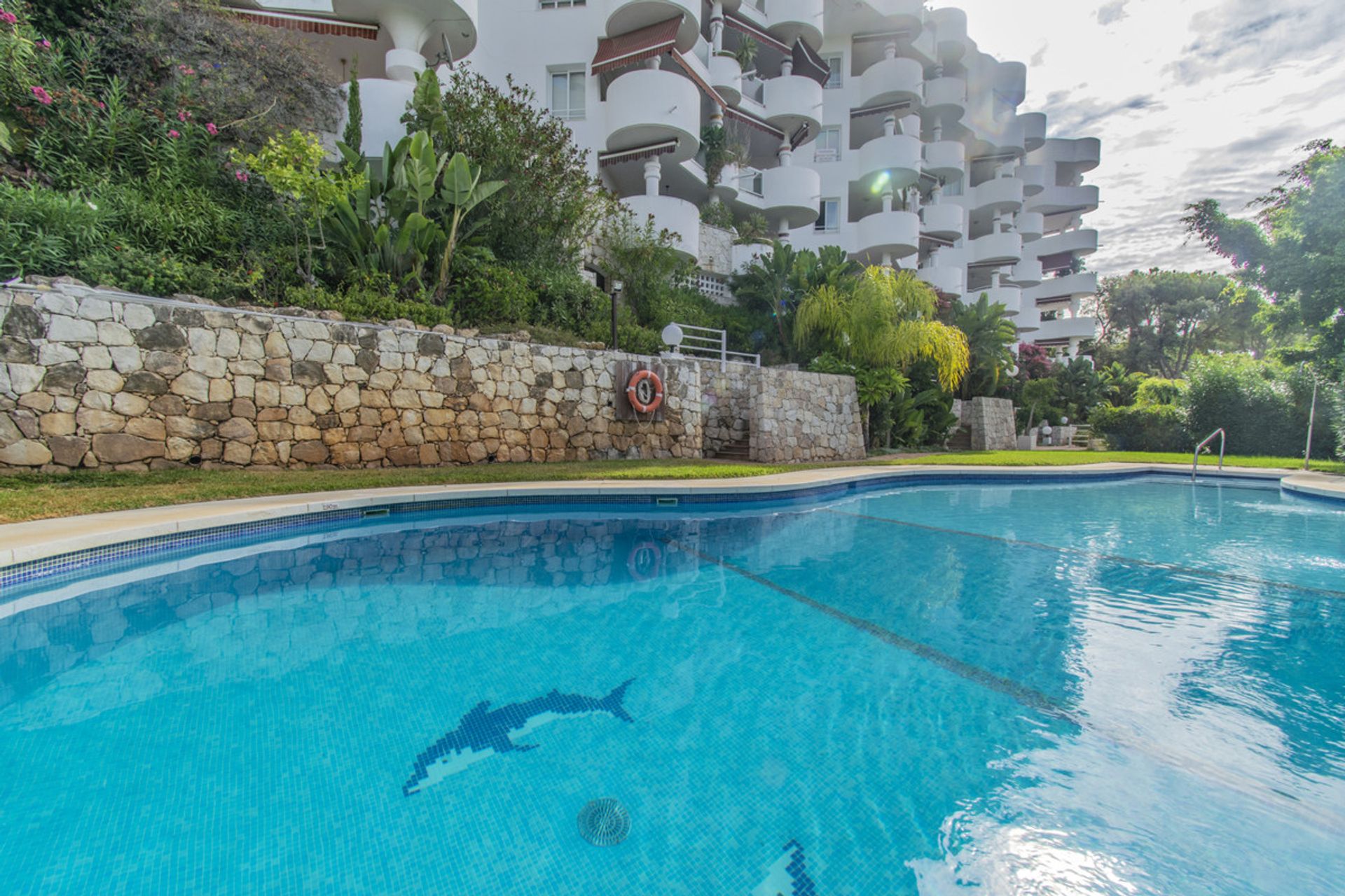 Condominium in Marbella, Andalusië 10945186