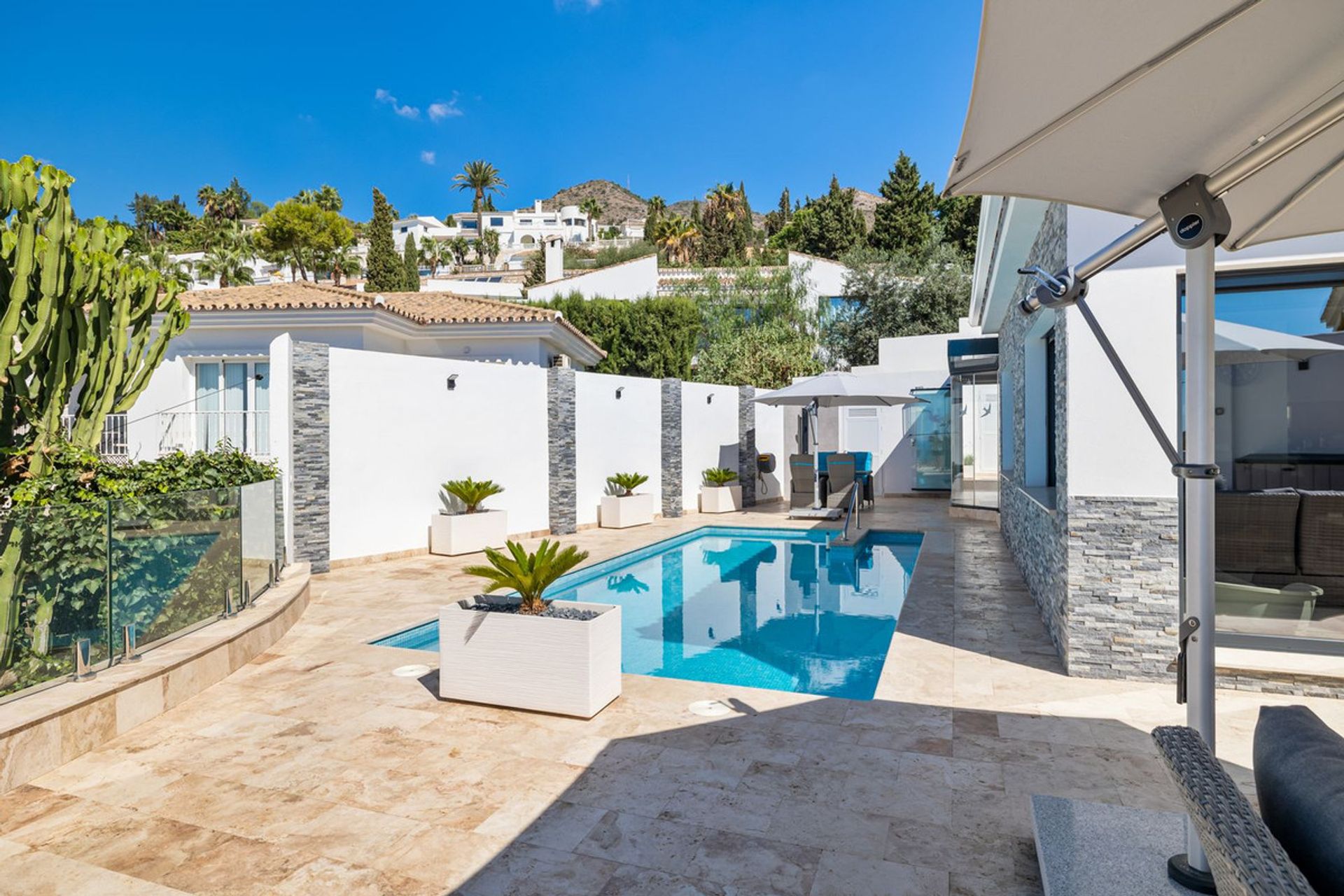 House in Benalmádena, Andalucía 10945792