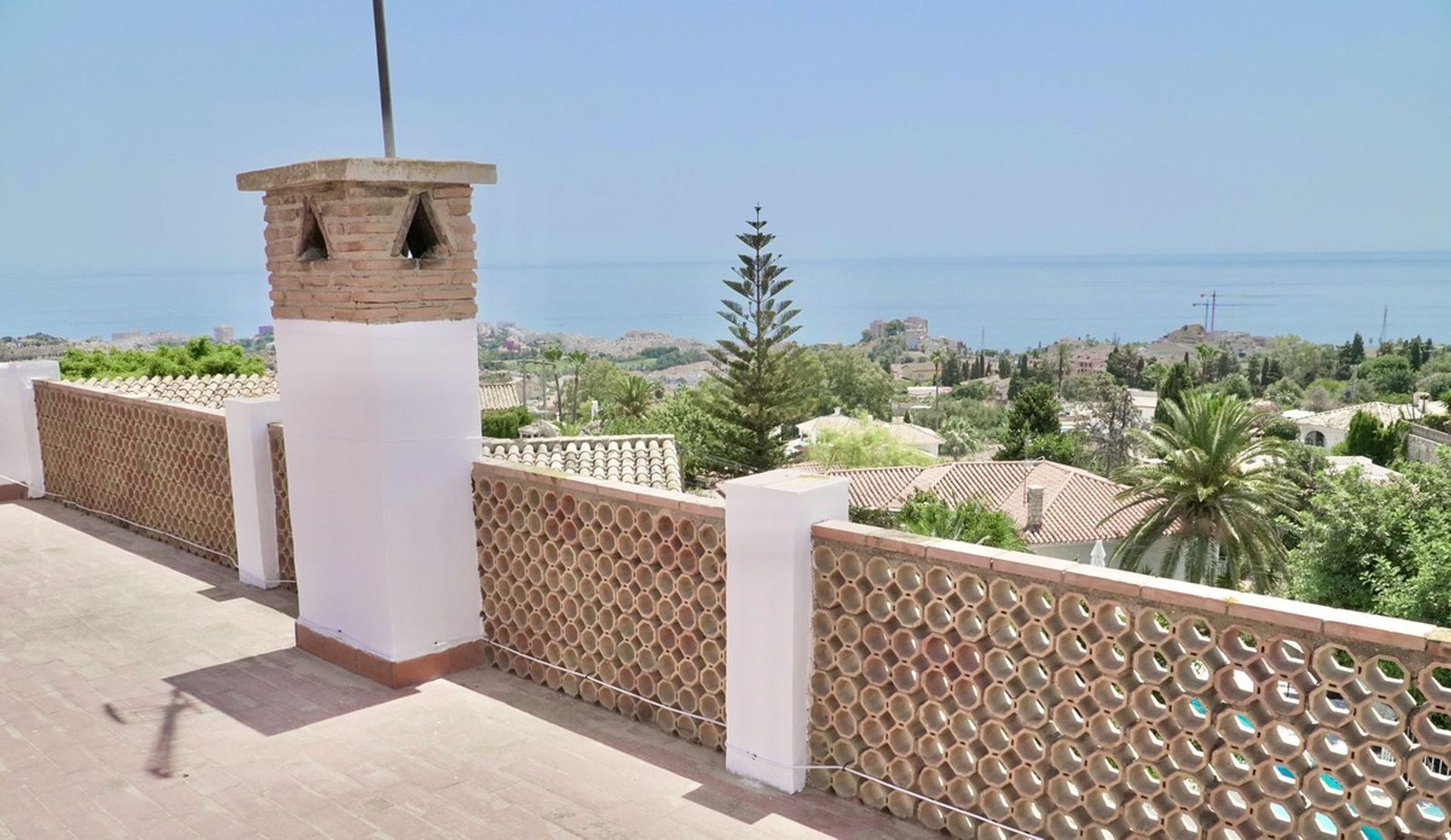 Casa nel Benalmádena, Andalusia 10945854