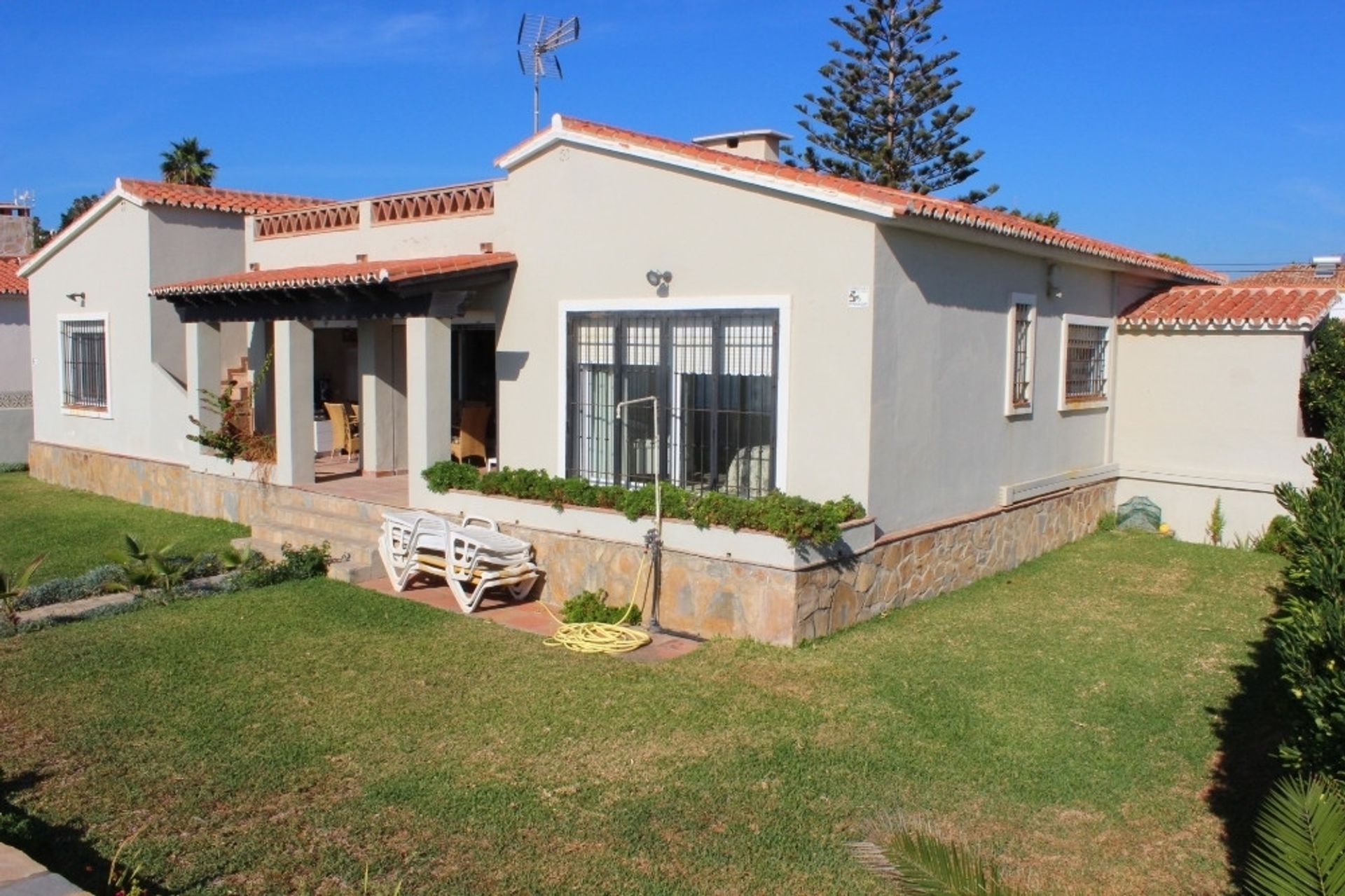 Huis in Estepona, Andalucía 10946256