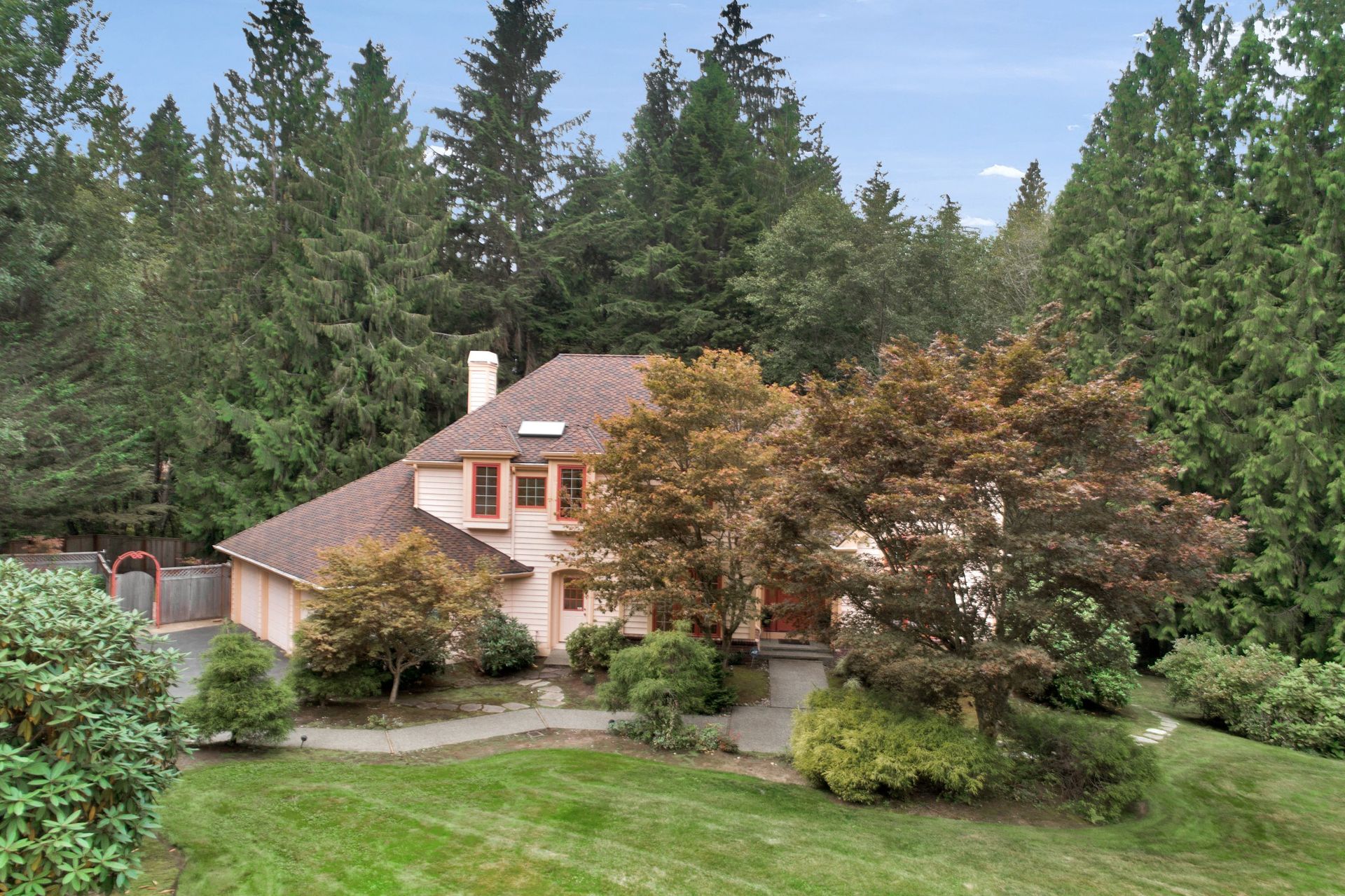 Hus i Woodinville, Washington 10946279