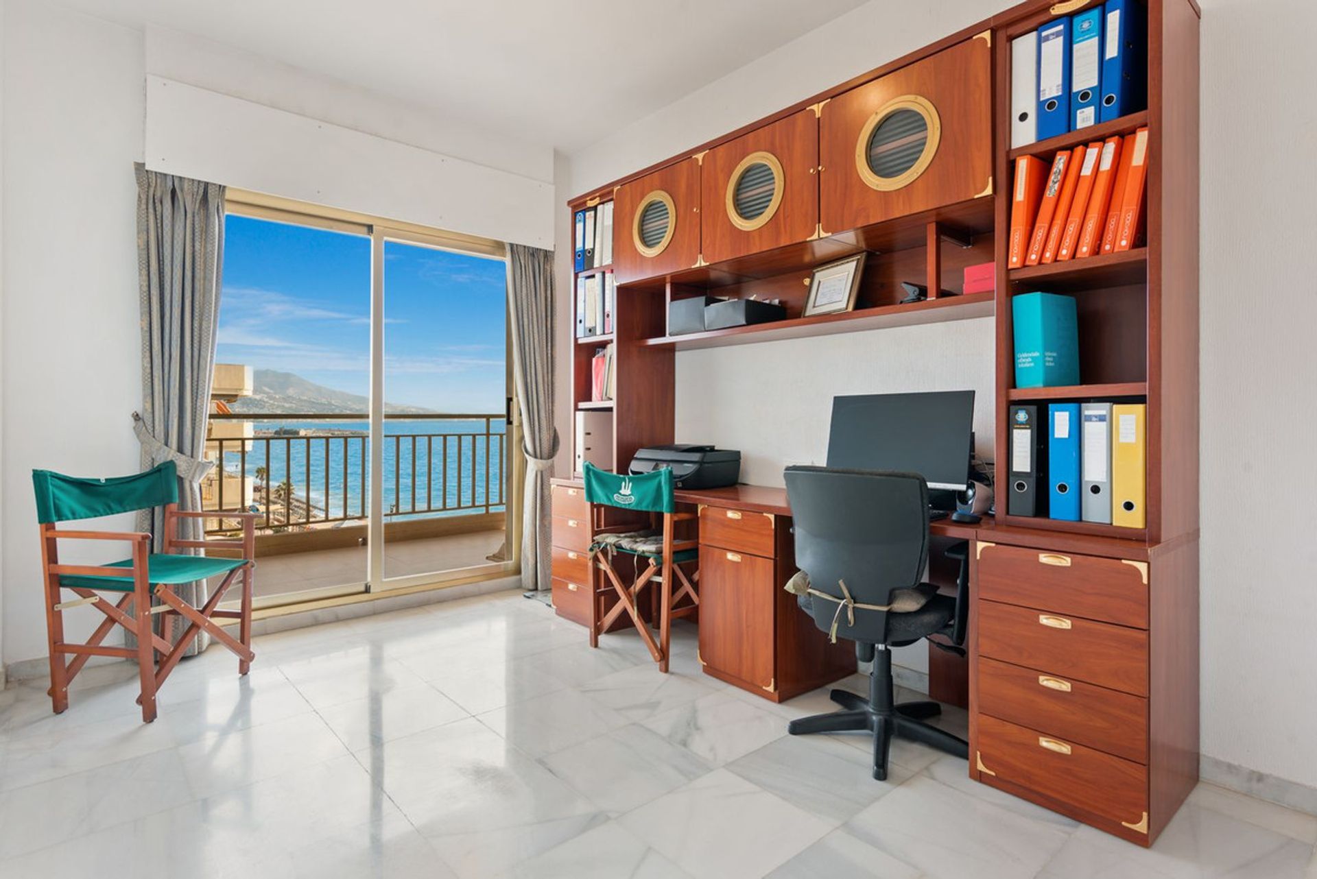 Condominio en Fuengirola, Andalucía 10946344