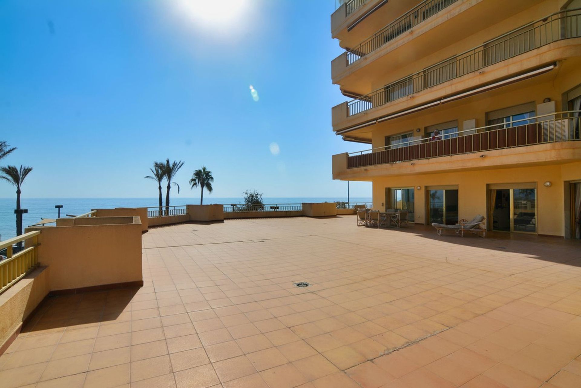 Condominium dans Fuengirola, Andalucía 10946346