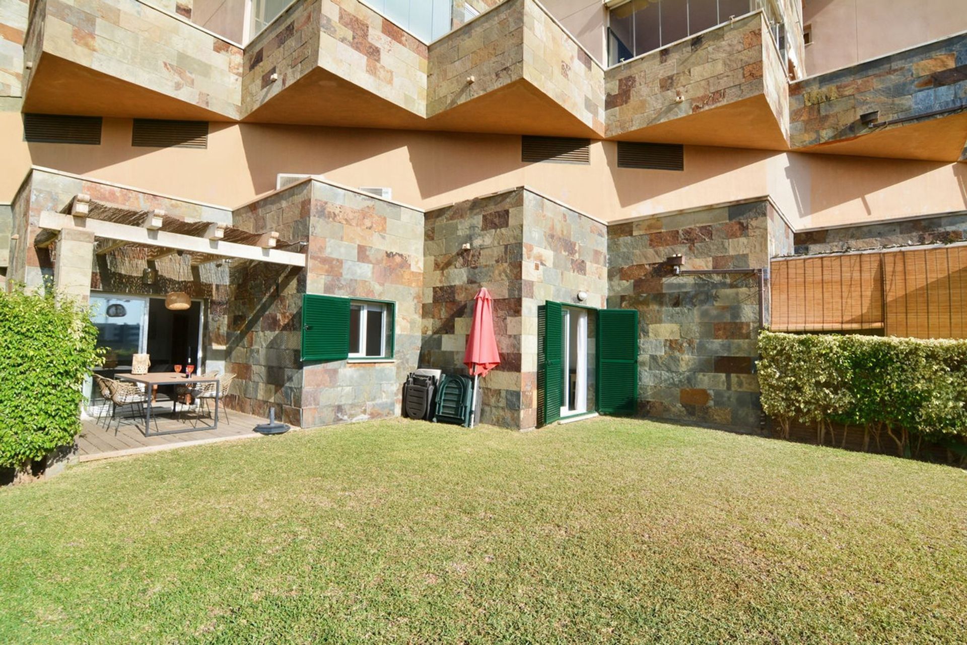 Condominium in Fuengirola, Andalucía 10946349